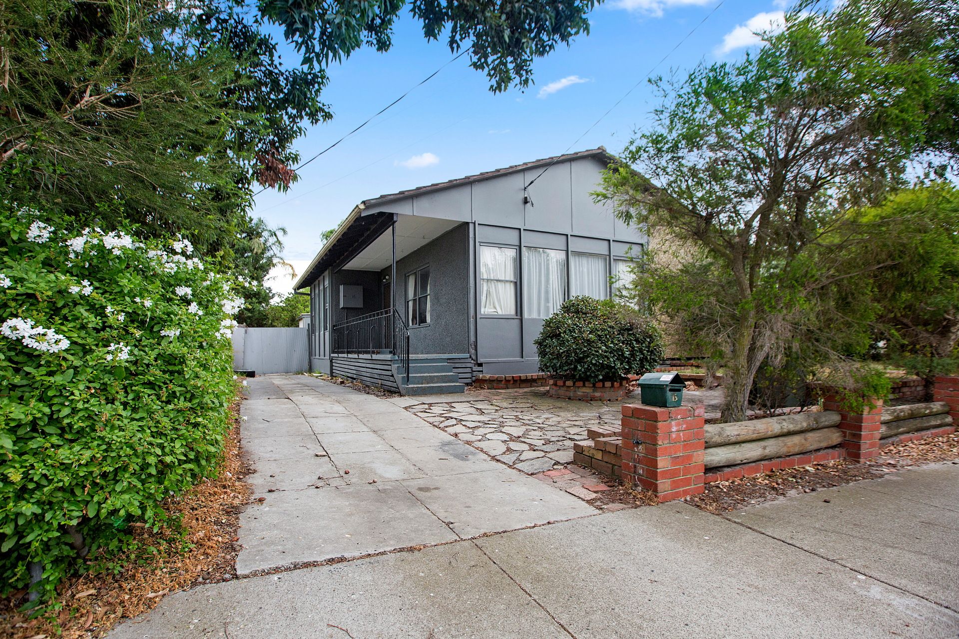 13 Radiata Street, Frankston North, VIC 3200