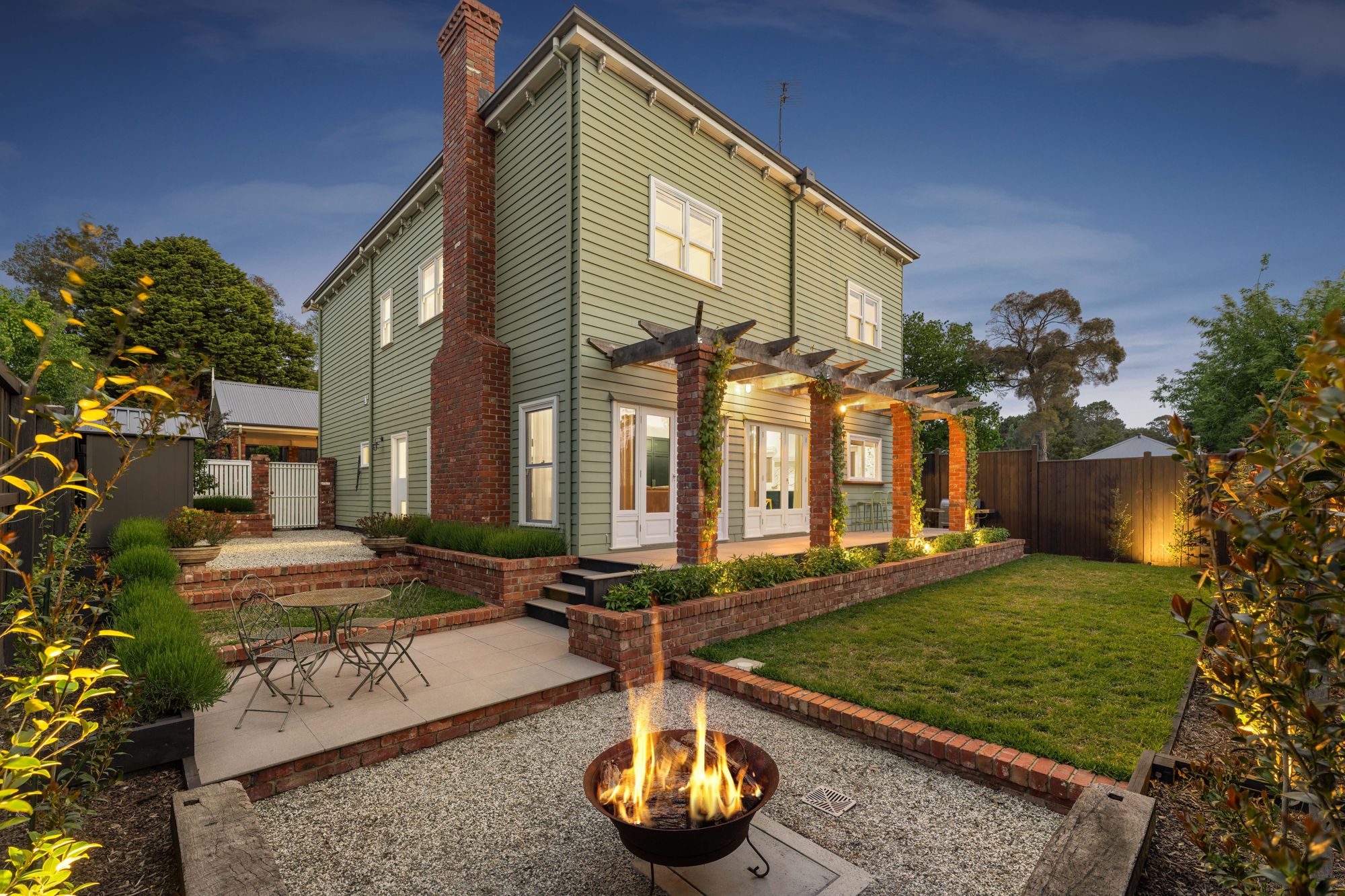 Belle Maison 45 High Street, Woodend, VIC 3442