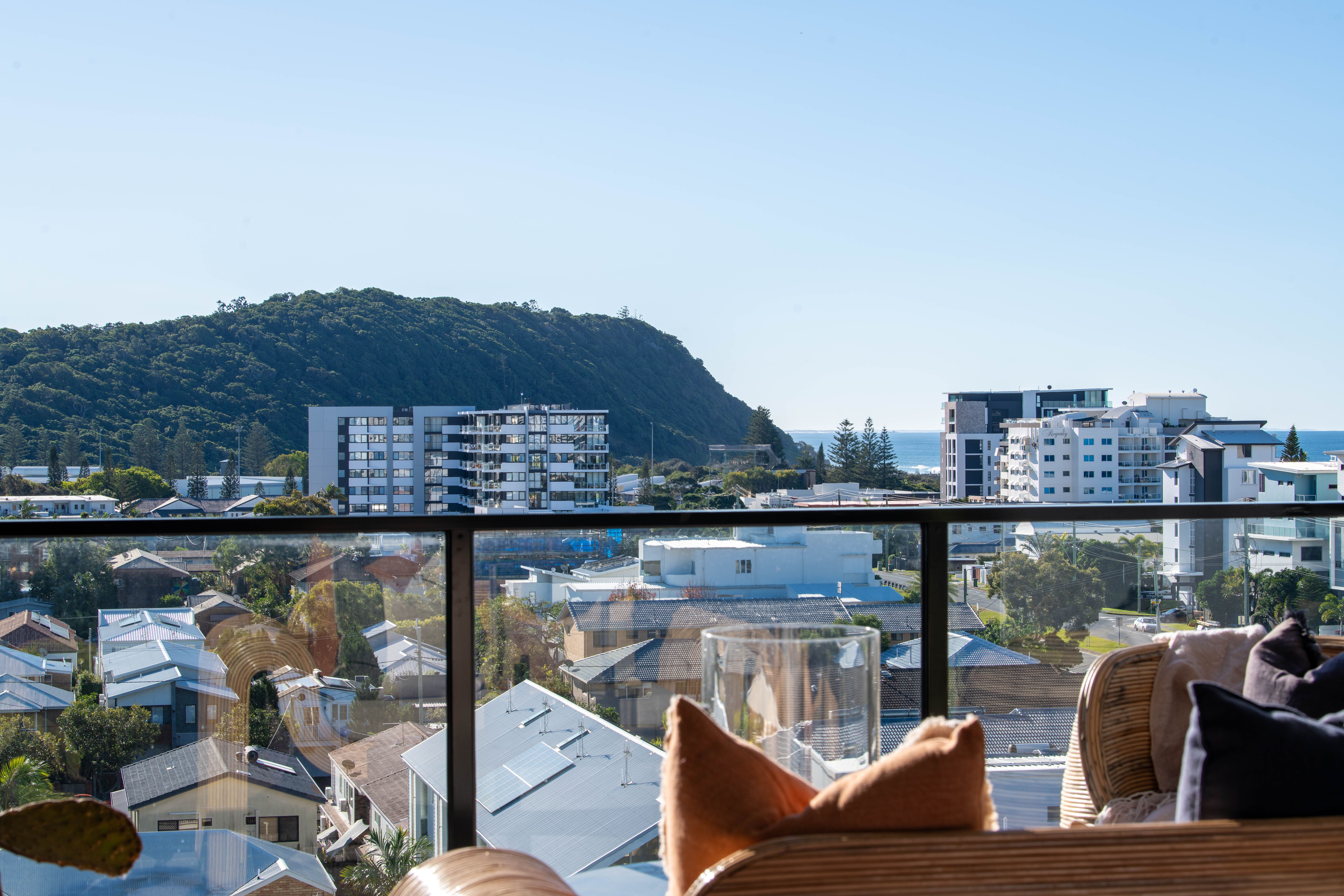 702/3-7 Twenty Fourth Avenue, Palm Beach, QLD 4221