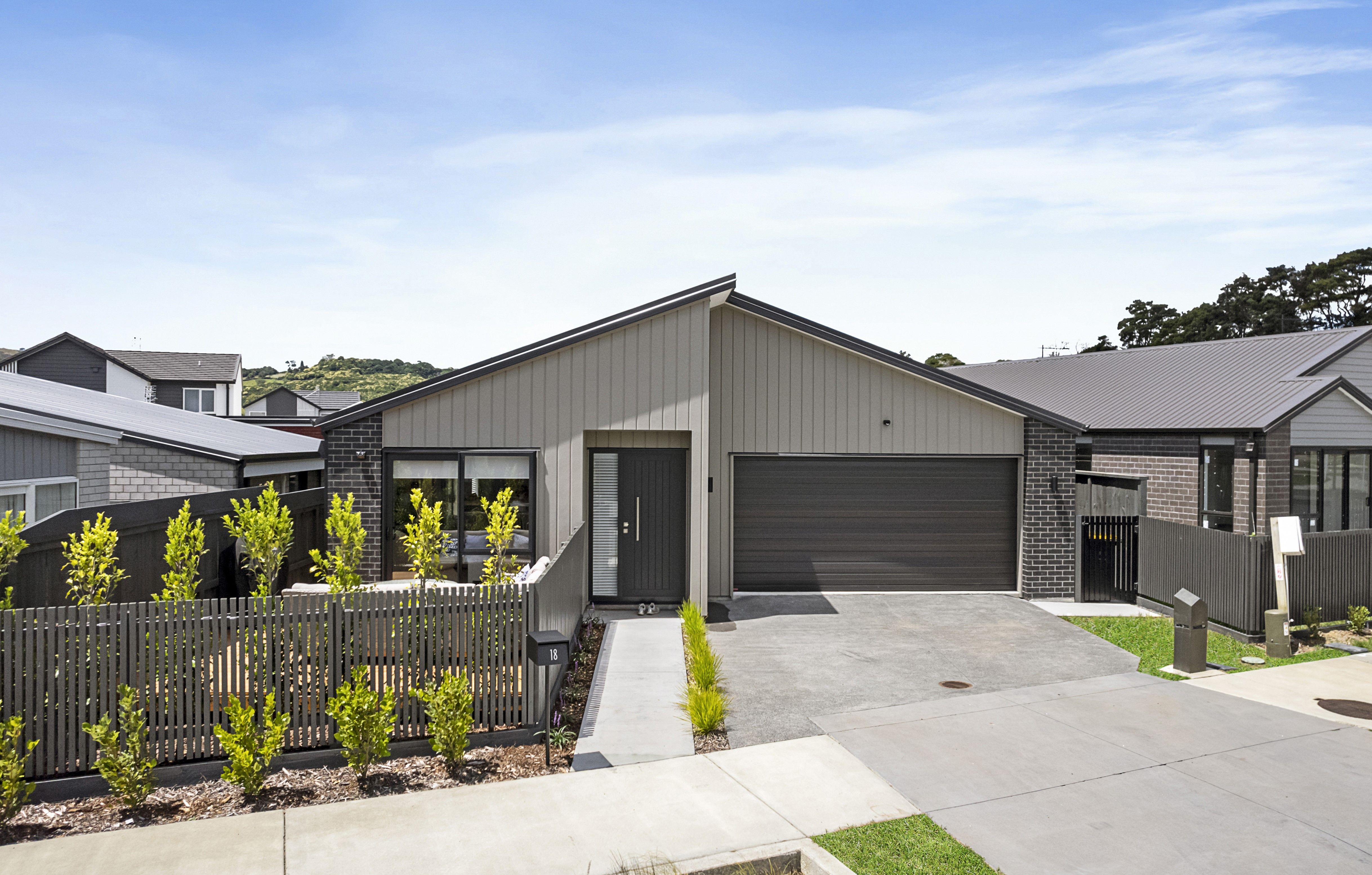 18 Roslyn Farm Street, Ramarama, Papakura 2579 Sold House Ray White