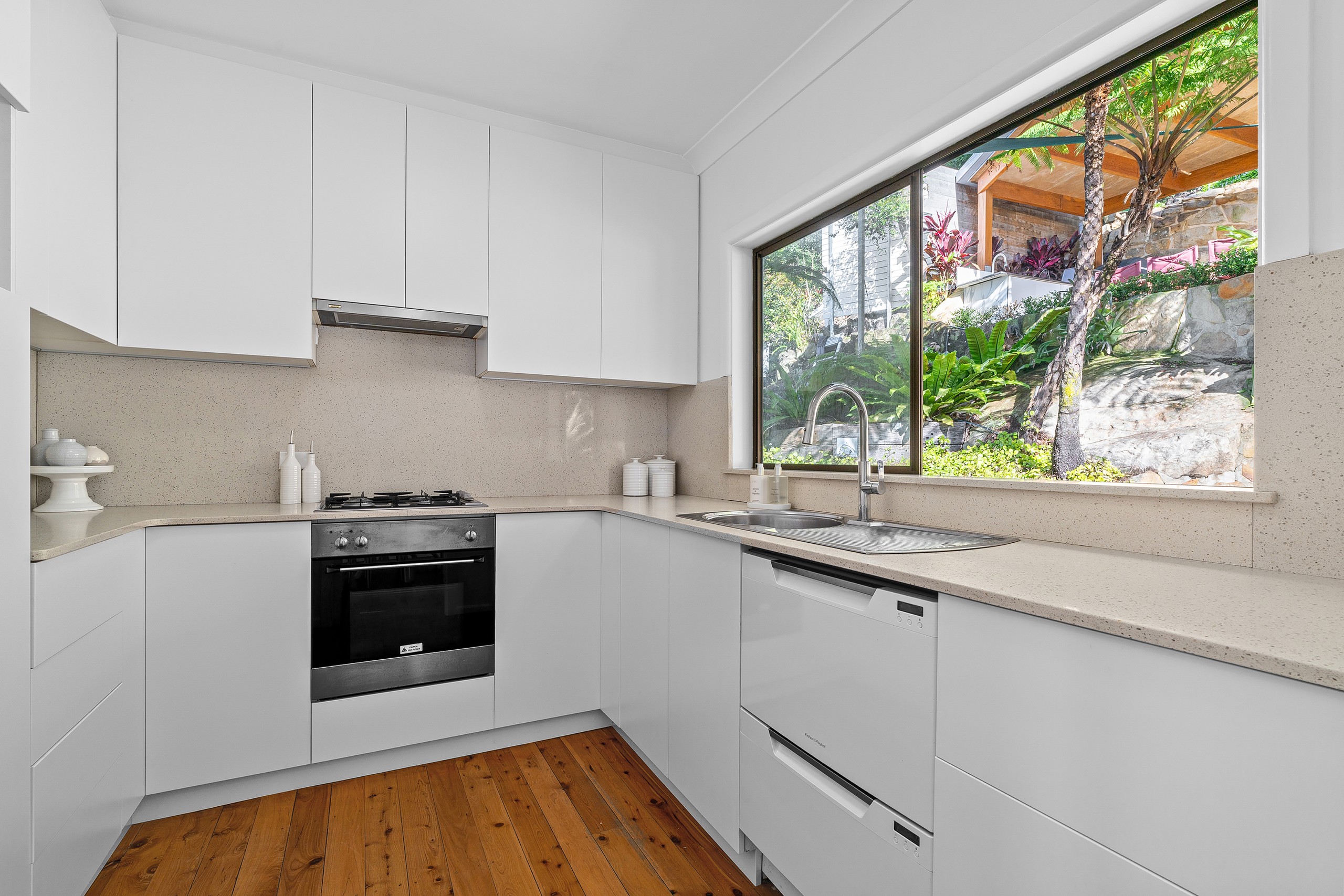 16 Indura Road, North Narrabeen, NSW 2101