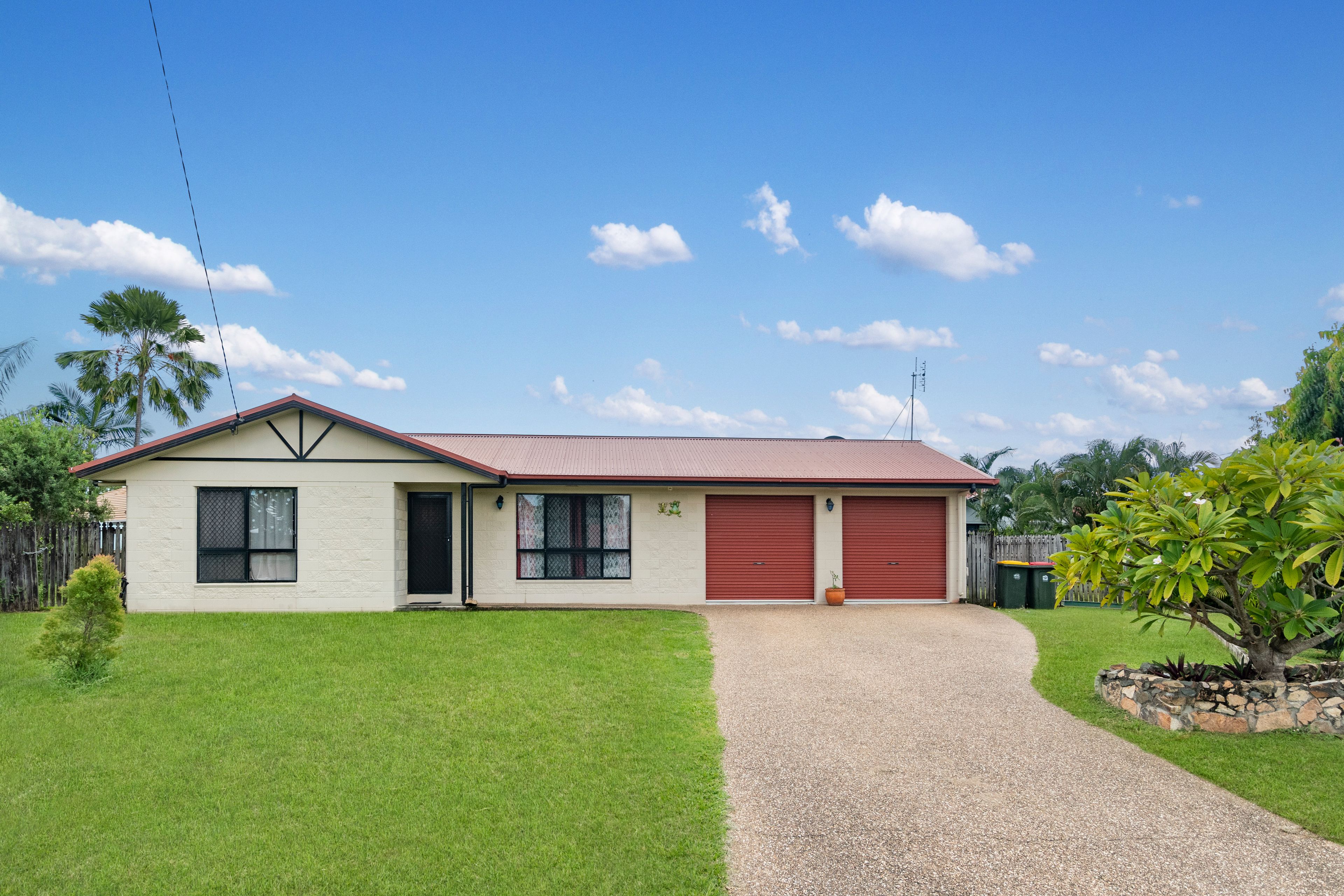 12 Carnarvon Court, Deeragun QLD 4818