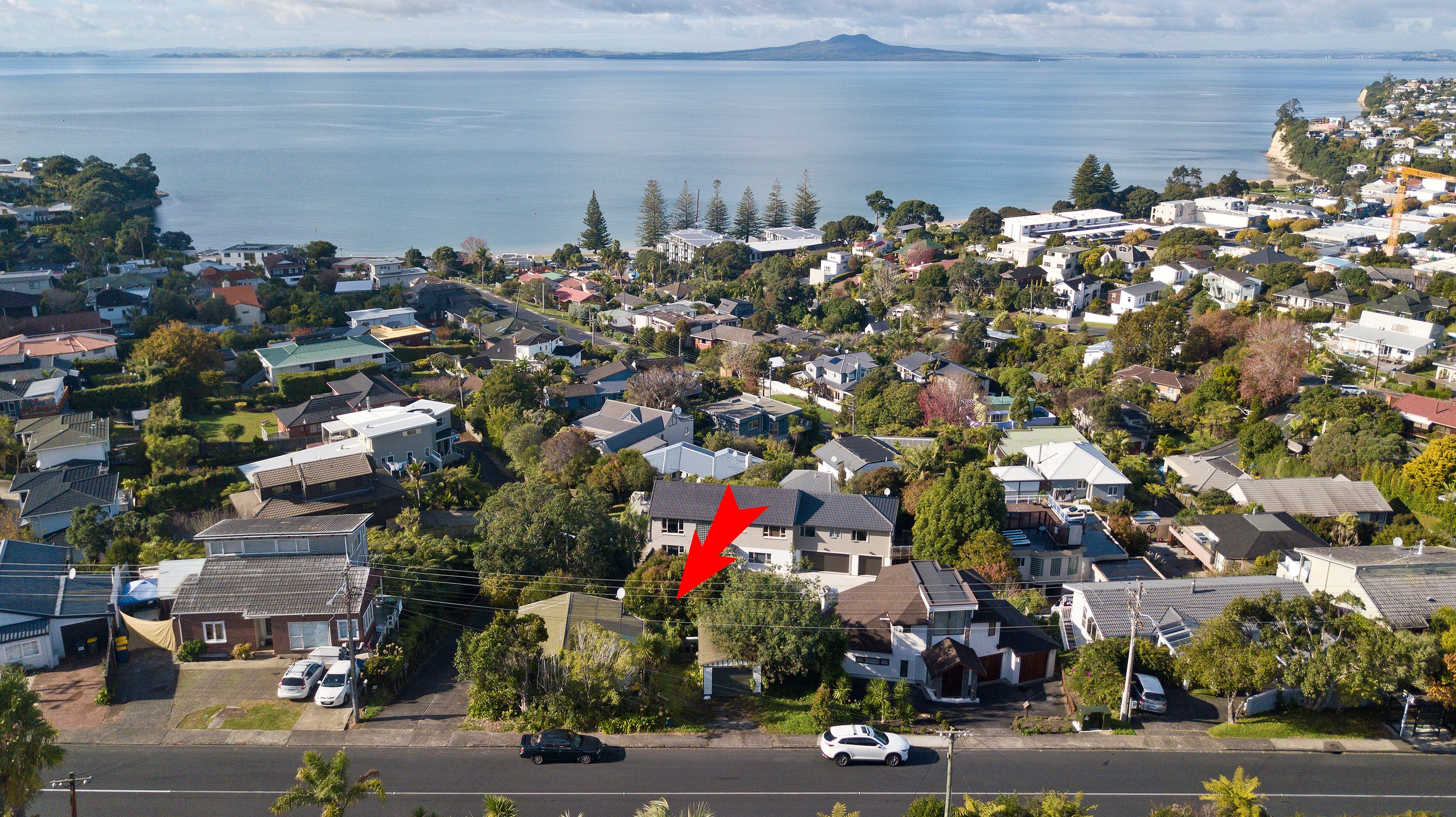 841 Beach Road, Browns Bay, North Shore City