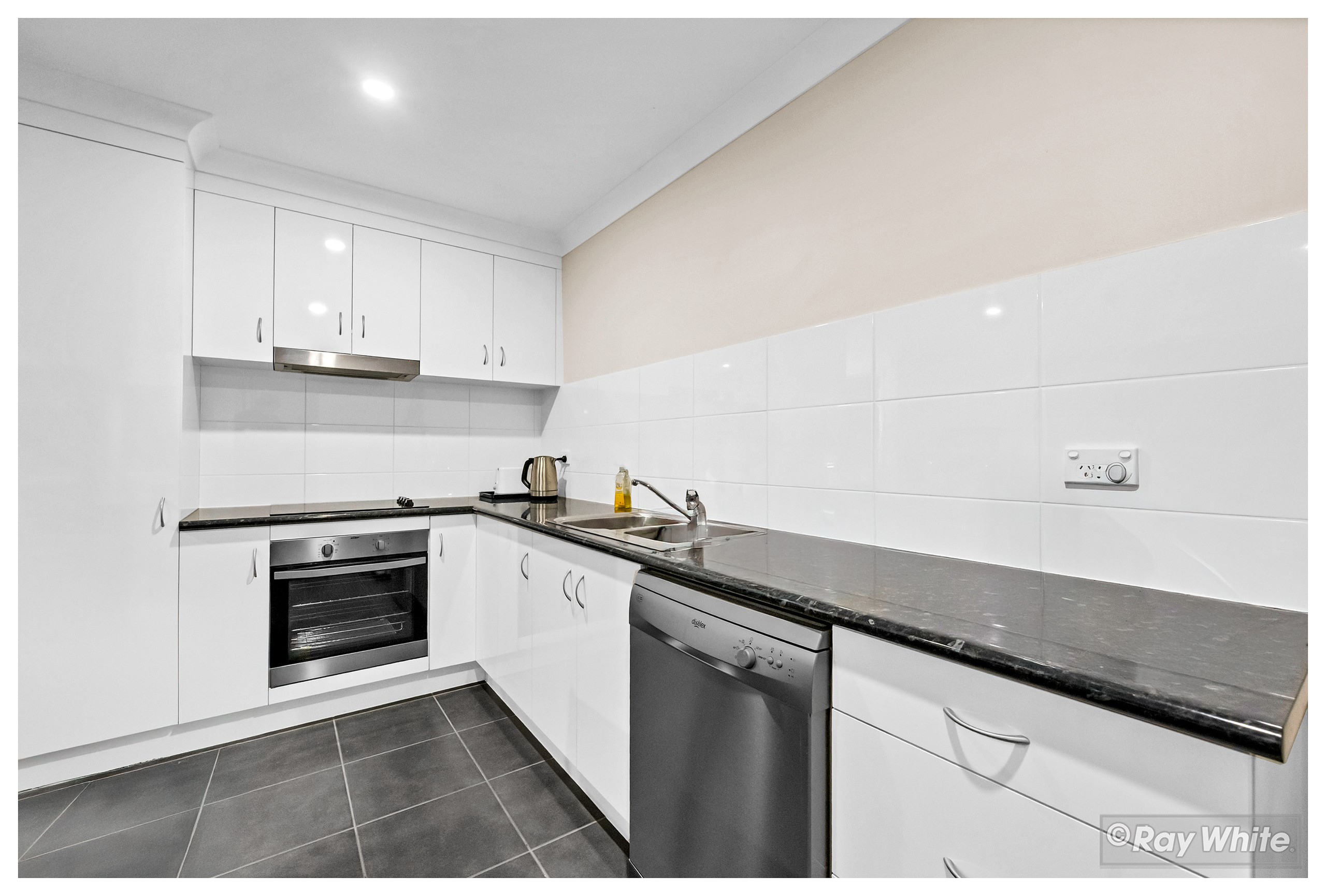 36 Bronco Crescent, Gracemere, QLD 4702