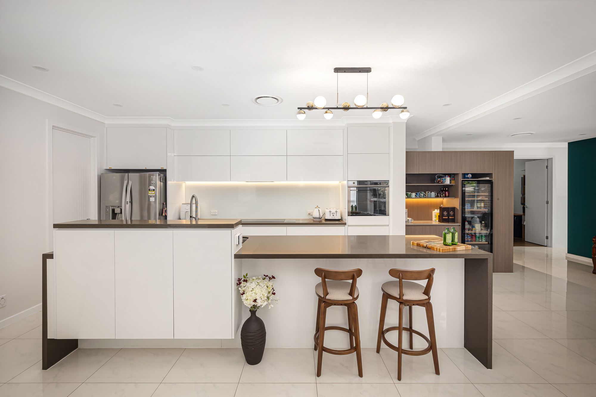 16 Jezebel Street — photo 3 of 12
