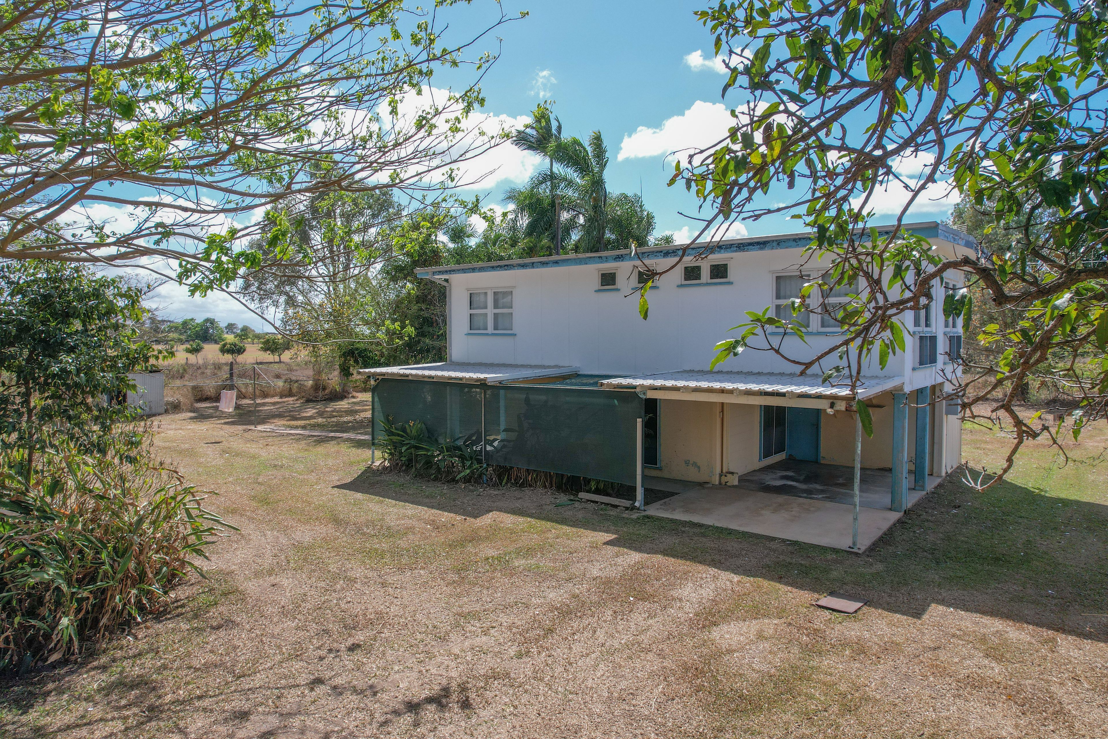 49282 Bruce Highway — photo 16 of 26