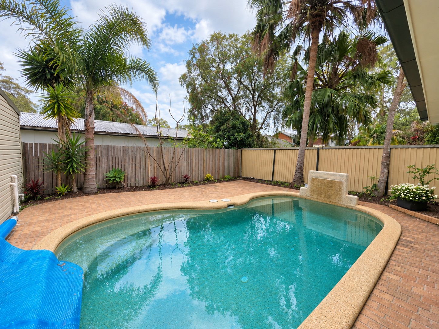 1A Teragalin Drive, Chain Valley Bay, NSW 2259