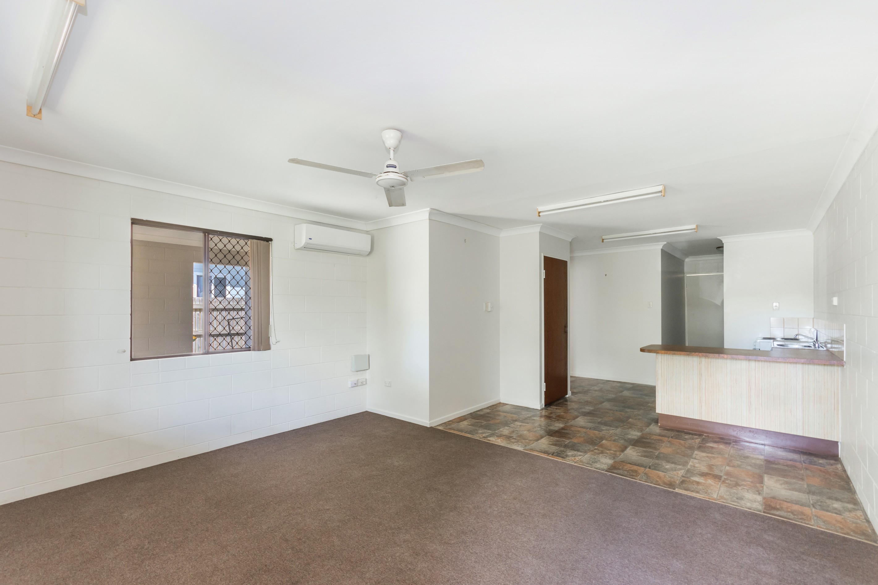 1/24 Lancaster Street, Garbutt, QLD 4814