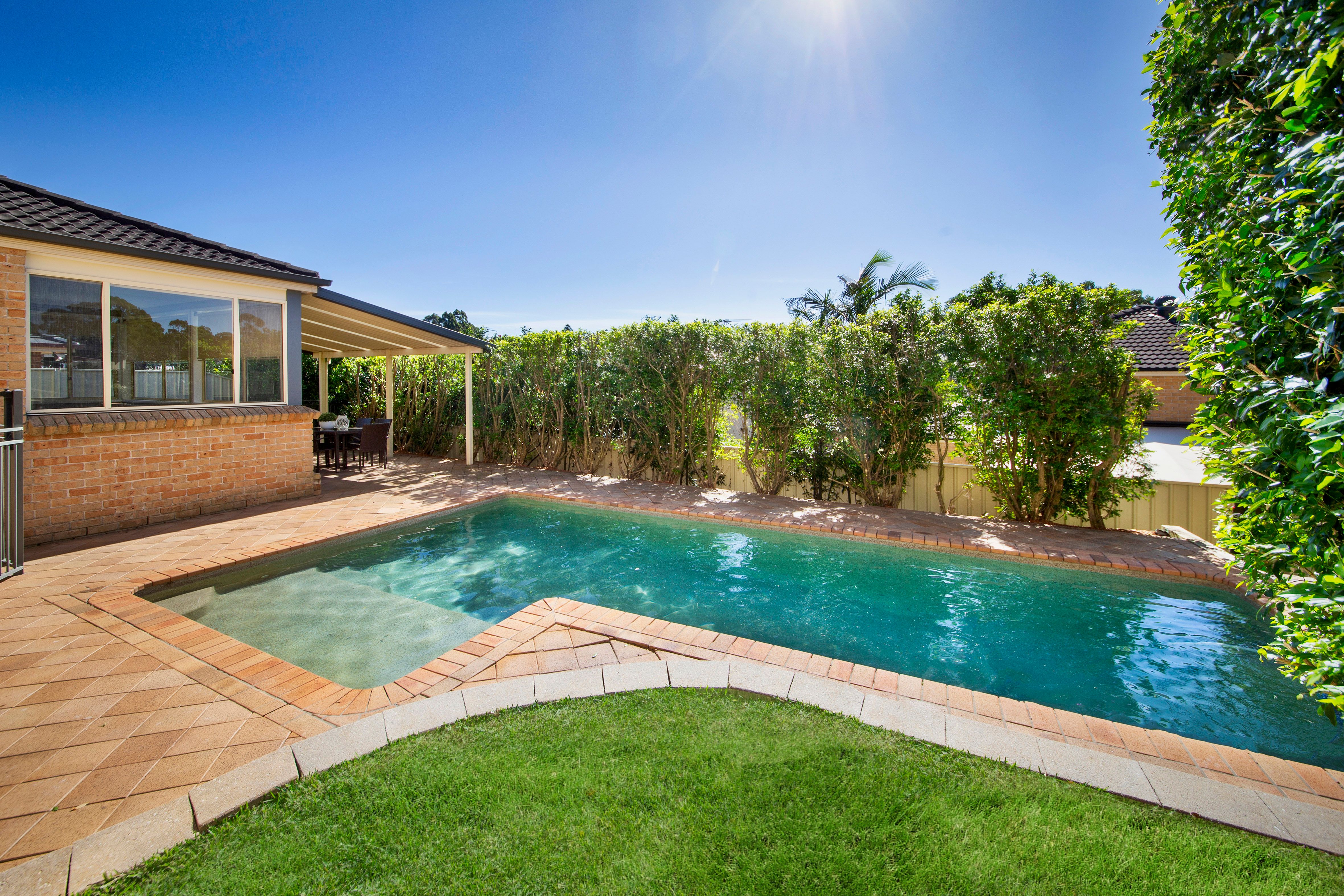 20 James Close, Menai, NSW 2234