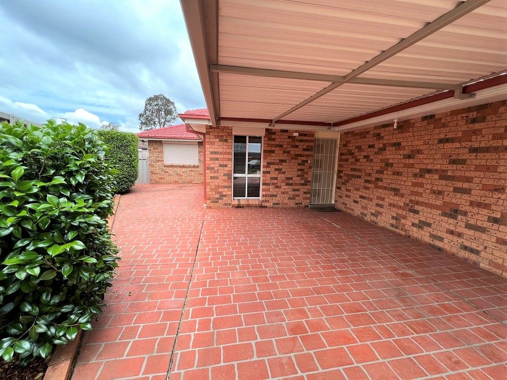 26 Mundarda Place, St Helens Park, NSW 2560
