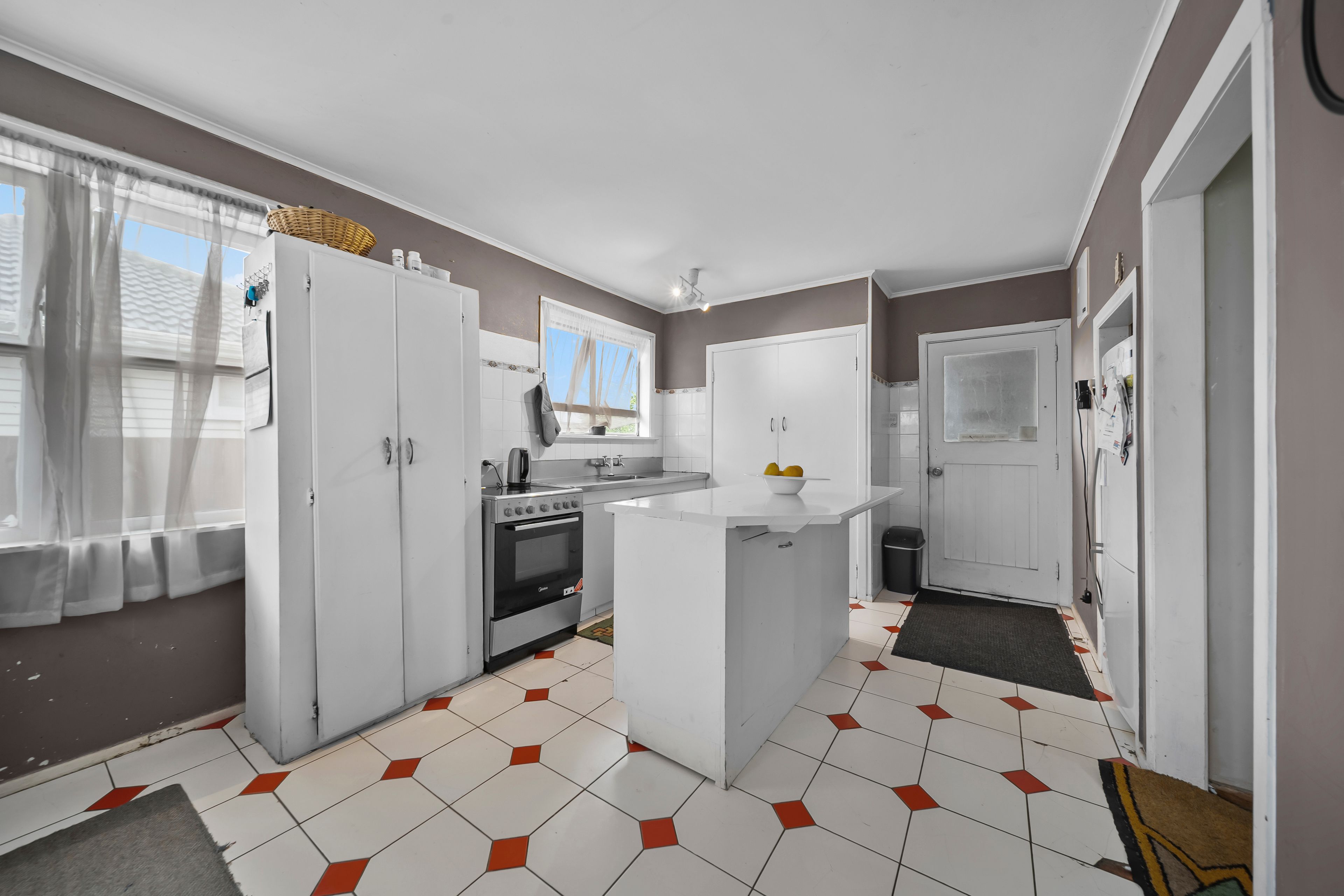 3 Winthrop Way, Mangere East, Manukau City