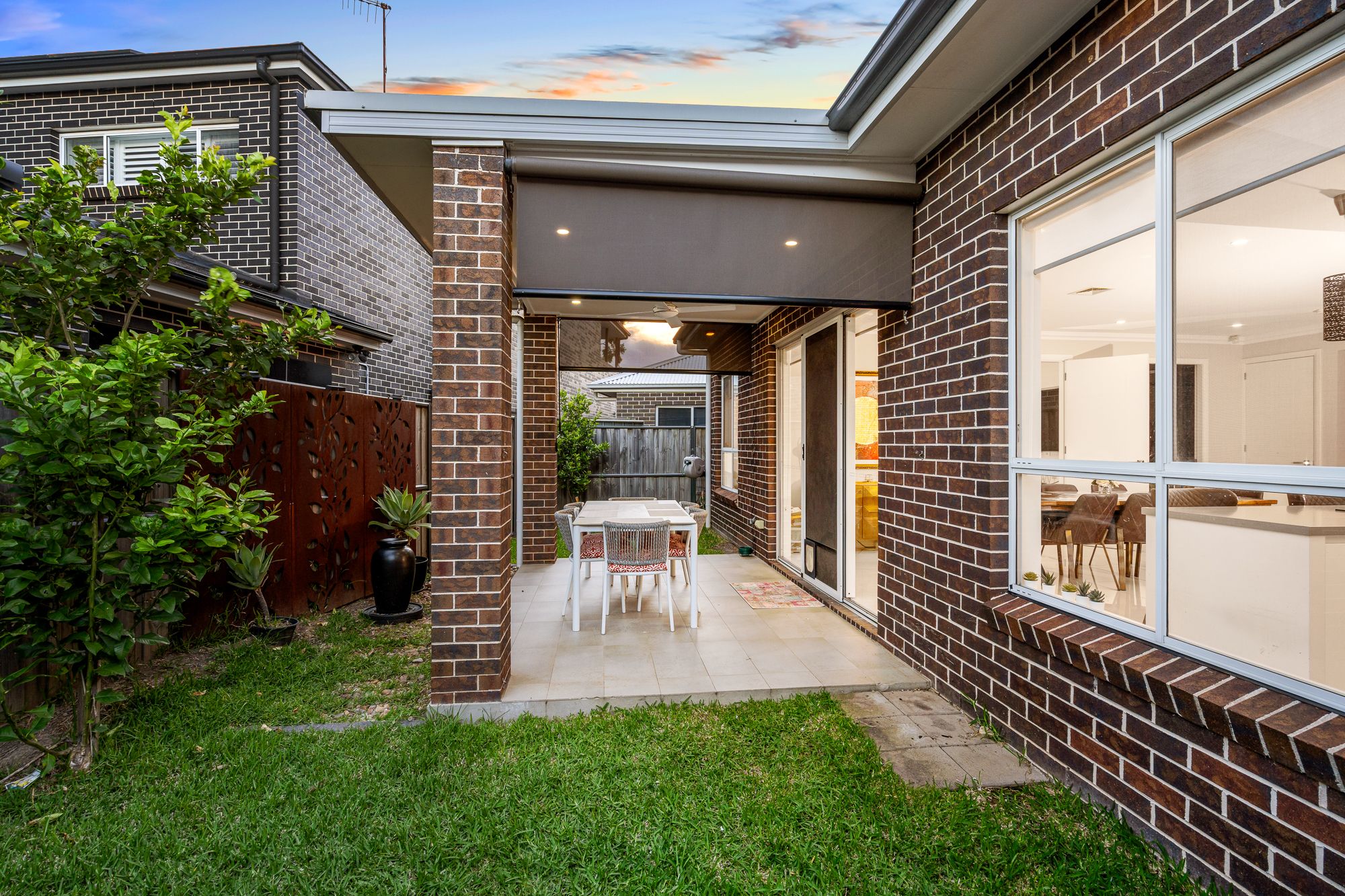 2 Lapstone Street — photo 14 of 22