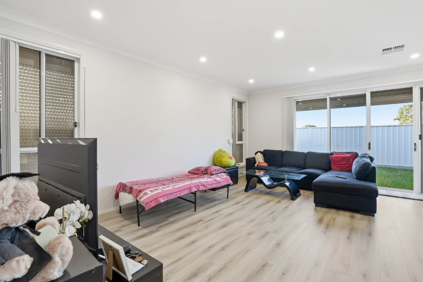 72D Chellaston Road — photo 8 of 11