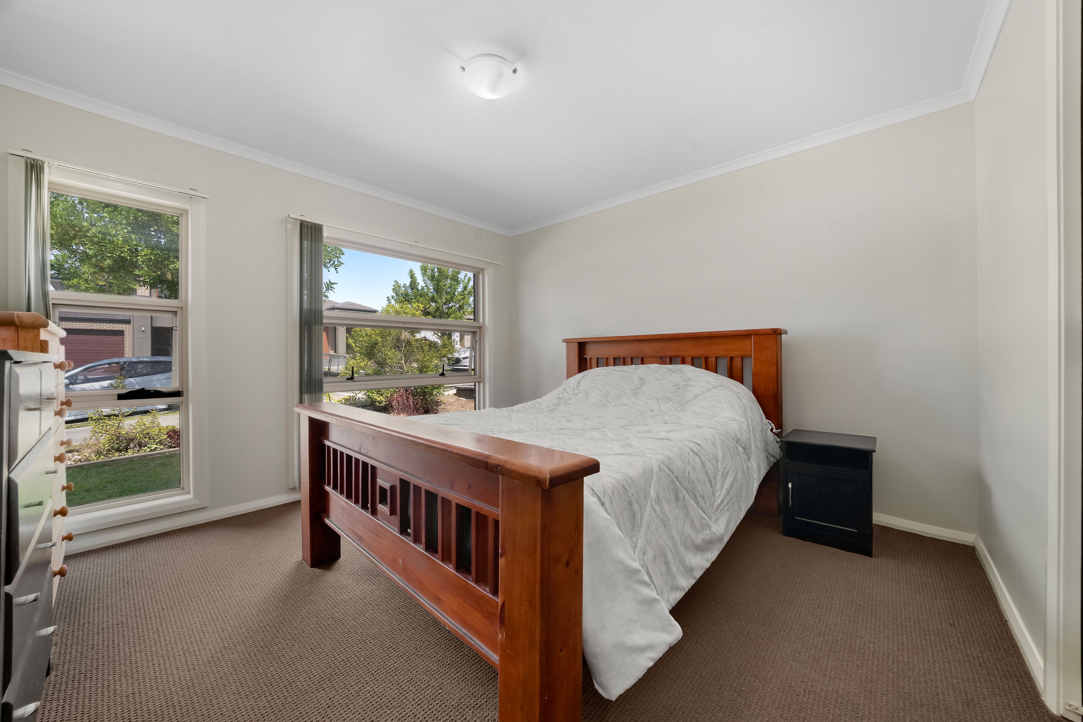 49 Cropton Street — photo 6 of 15