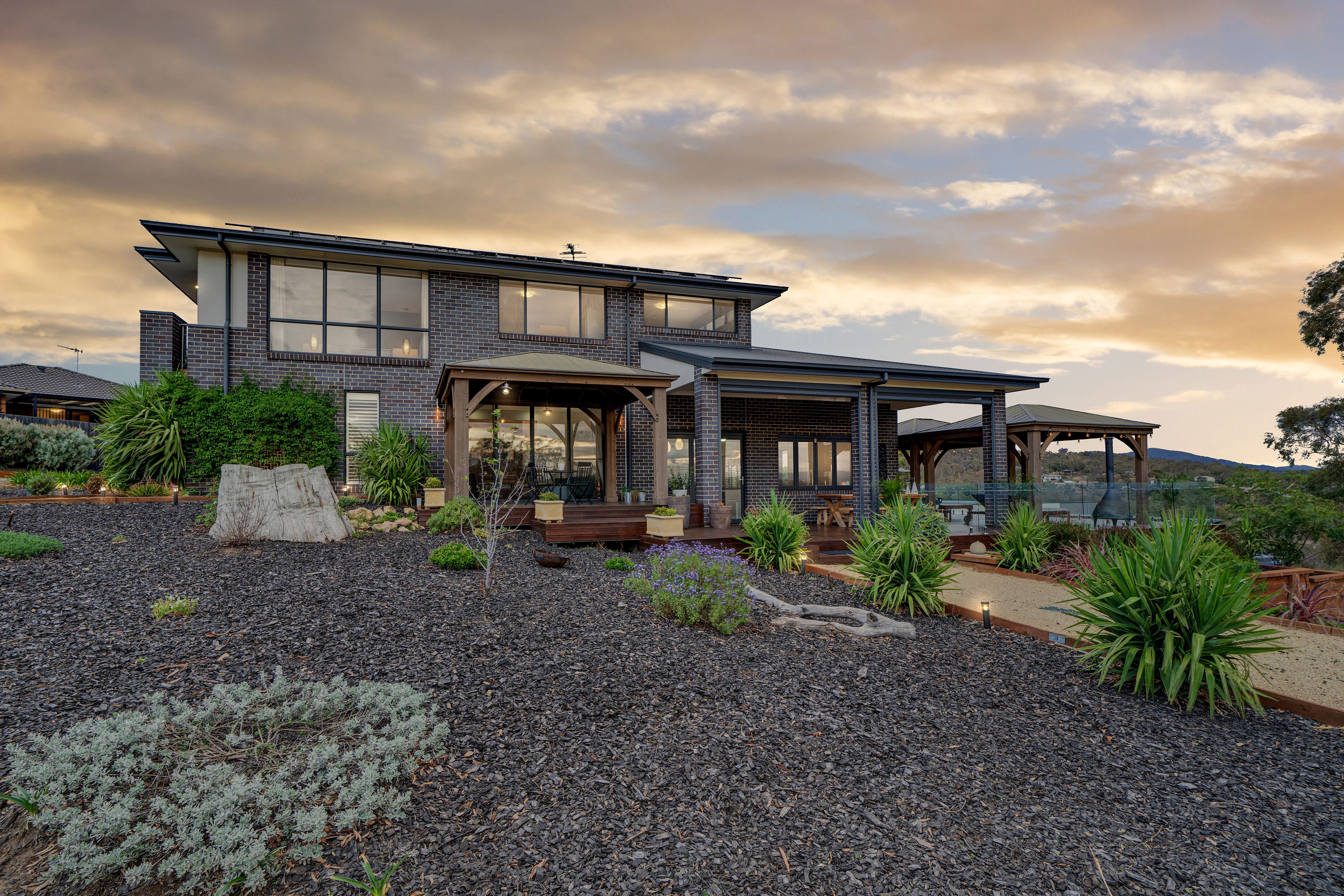 35 Balcombe Street, Jerrabomberra NSW 2619