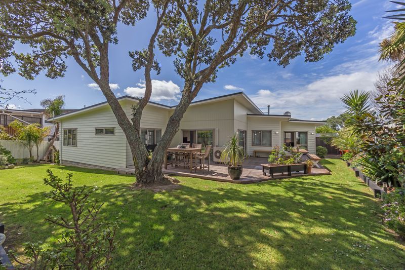 47A Everard Avenue, Army Bay, Rodney