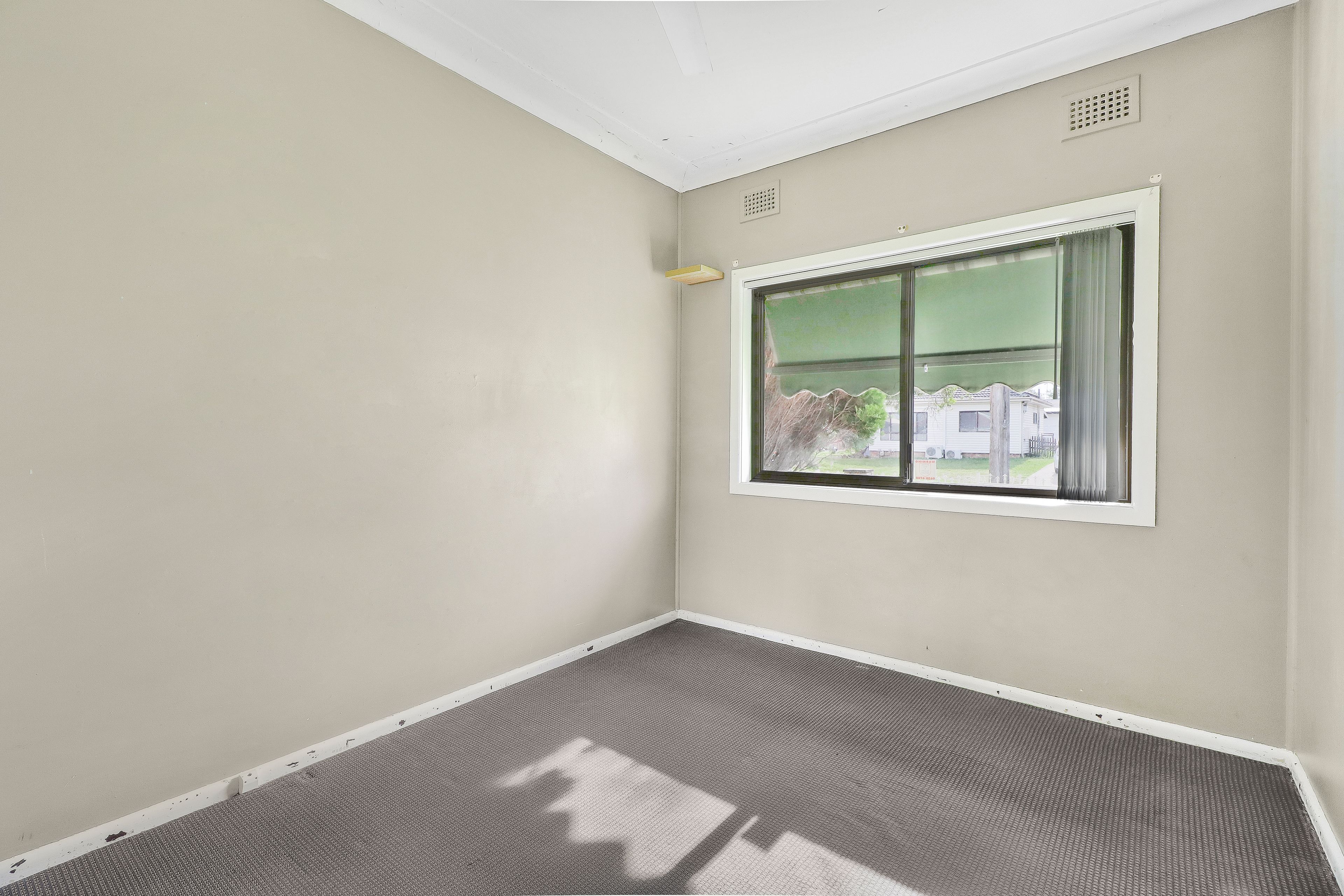 20 Cooinda Street — photo 7 of 8