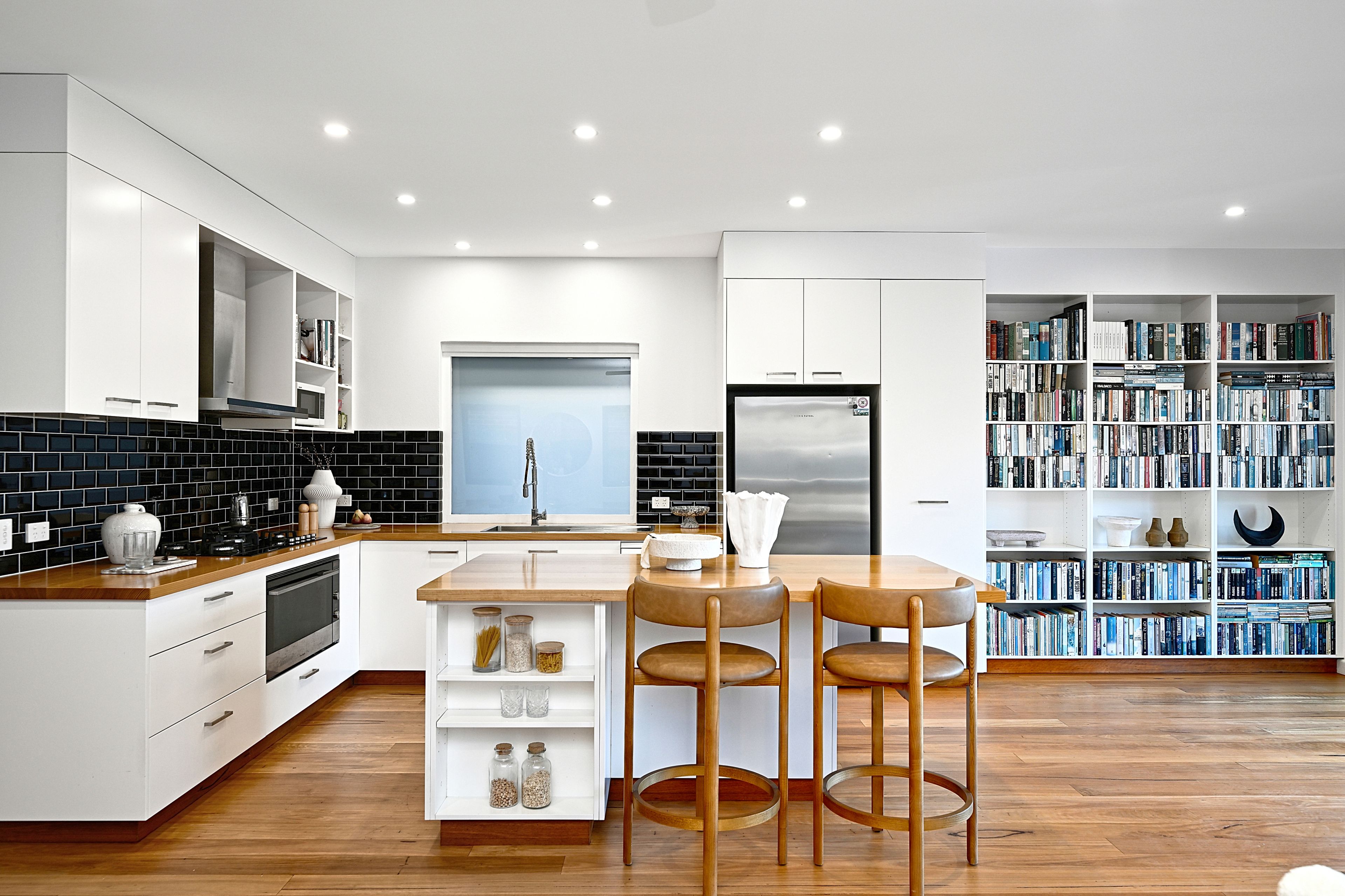 32 Liguria Street — photo 12 of 29