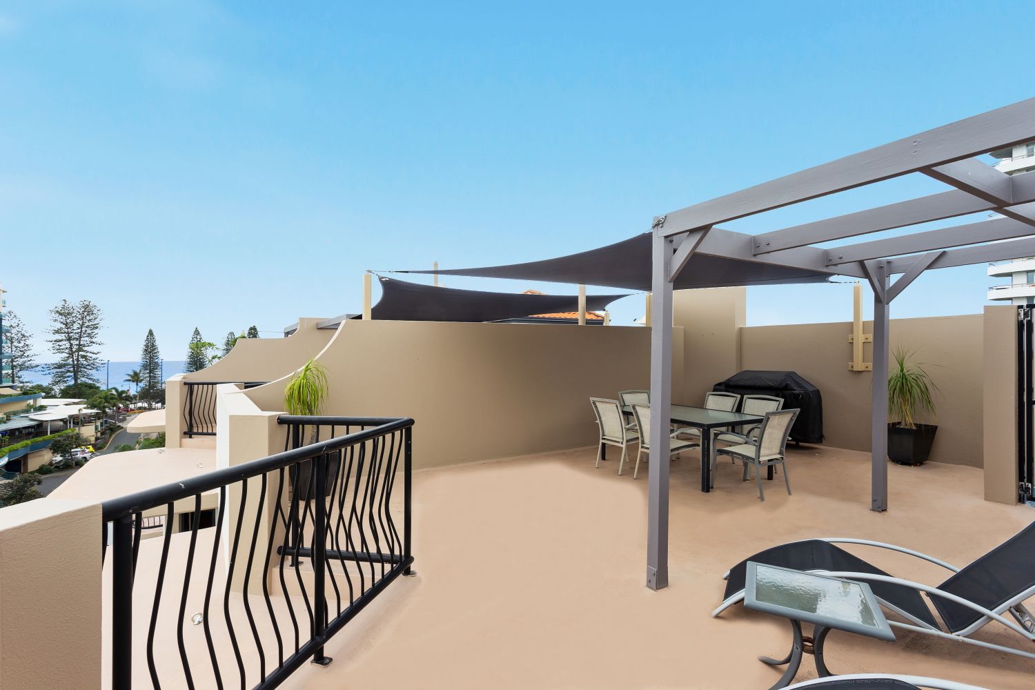 55/32 River Esplanade, Mooloolaba, QLD 4557