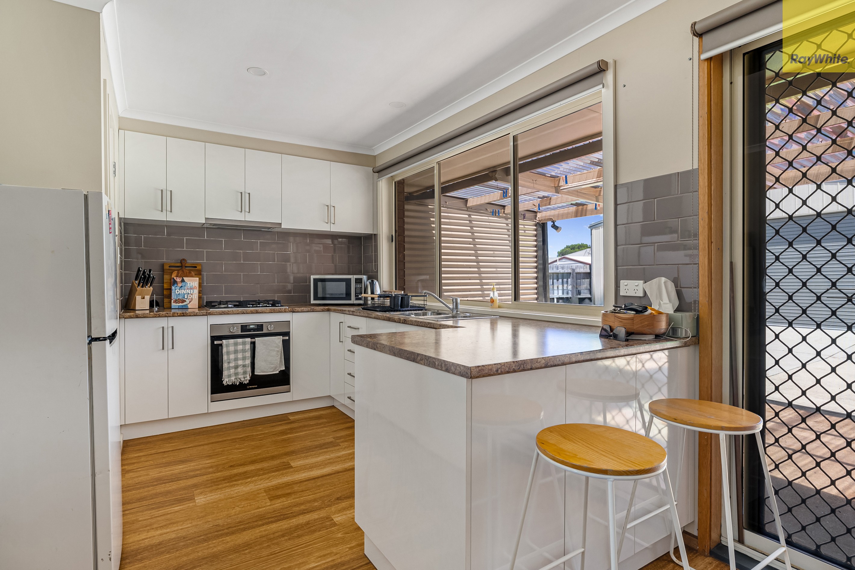 43 Clifton Drive, Bacchus Marsh, VIC 3340