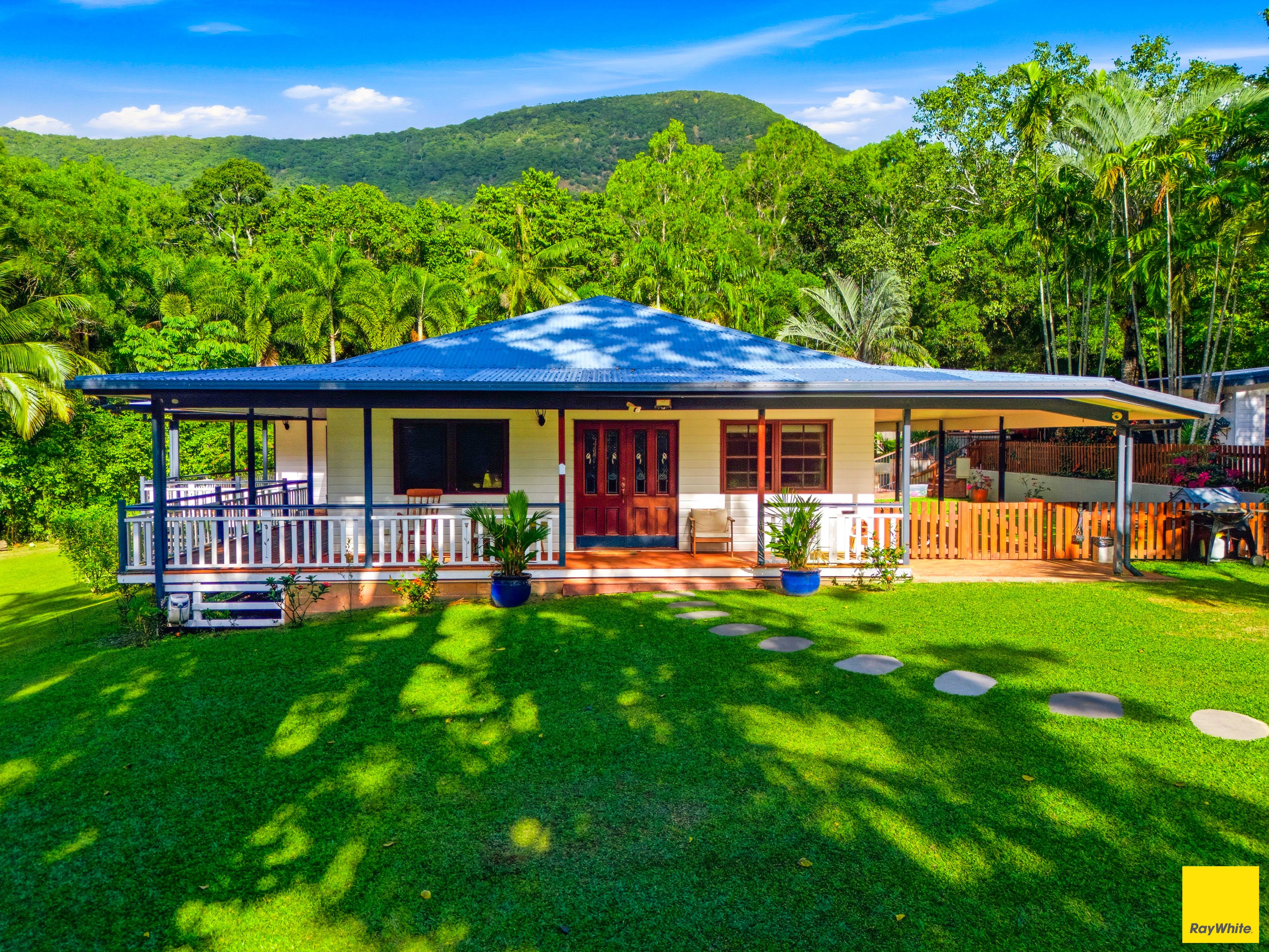14-16 Nancy Close, Oak Beach, QLD 4877