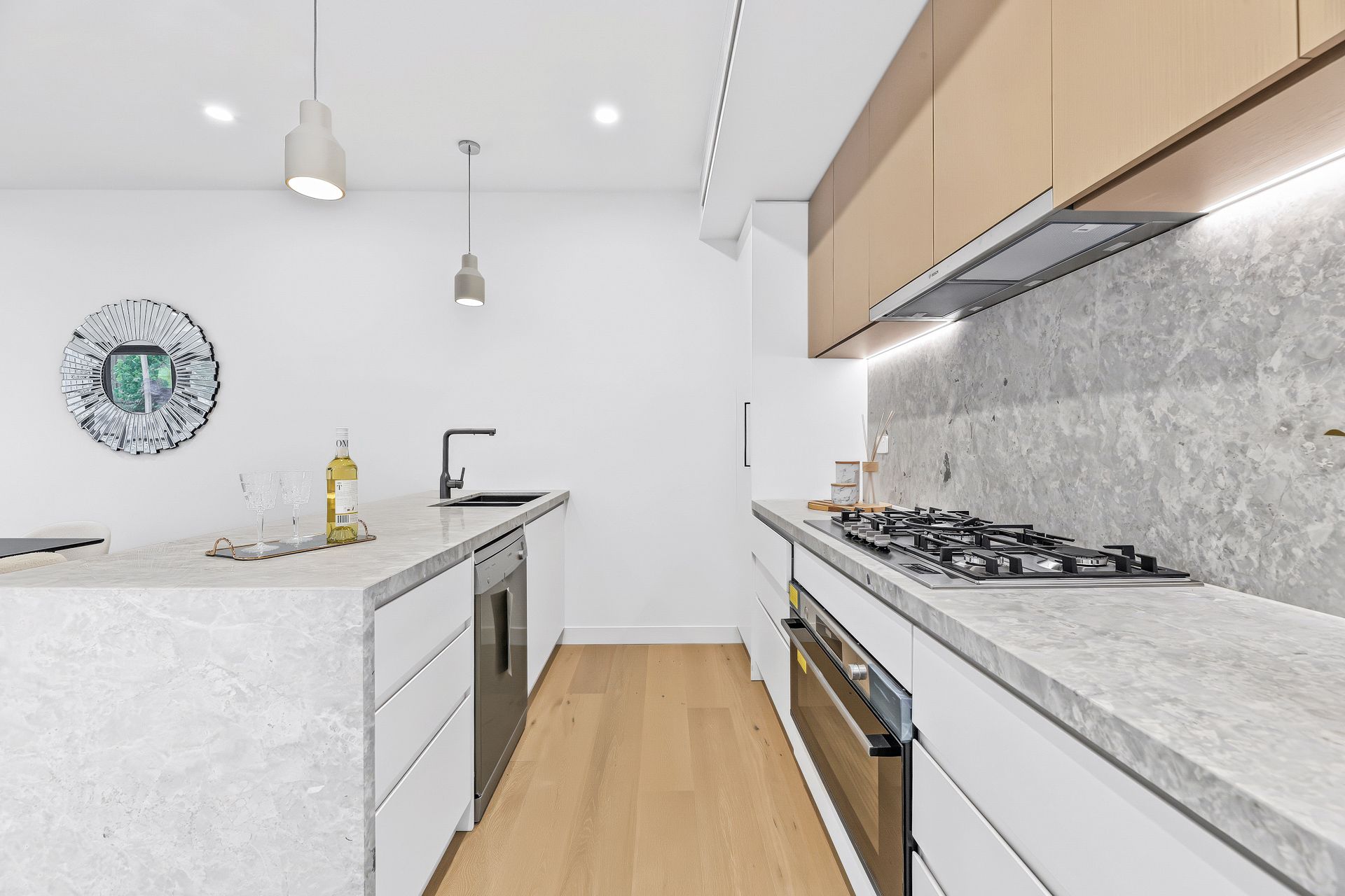 2&8/30 Octantis Street — photo 4 of 26