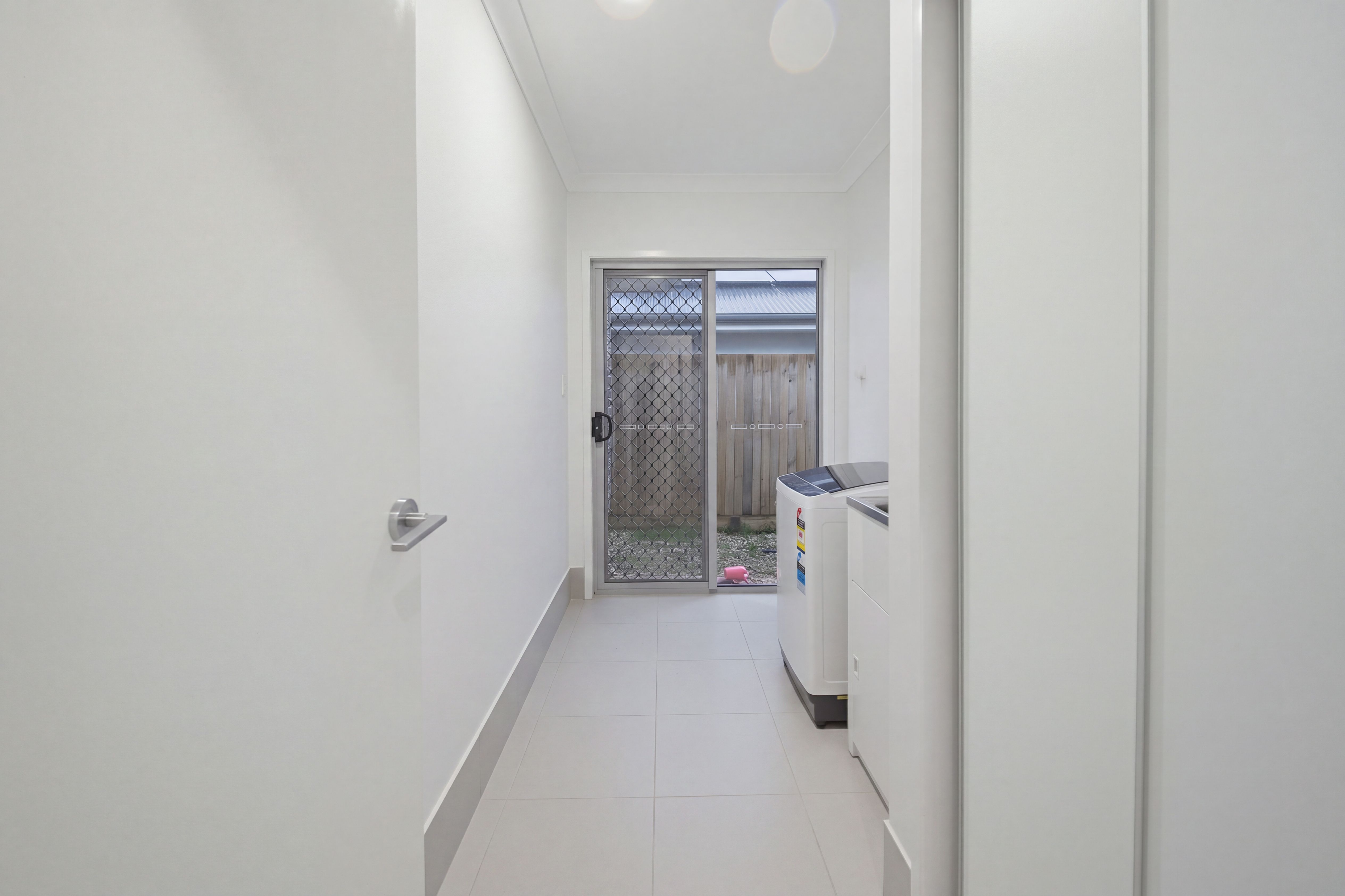 14 Barunga Street — photo 11 of 14