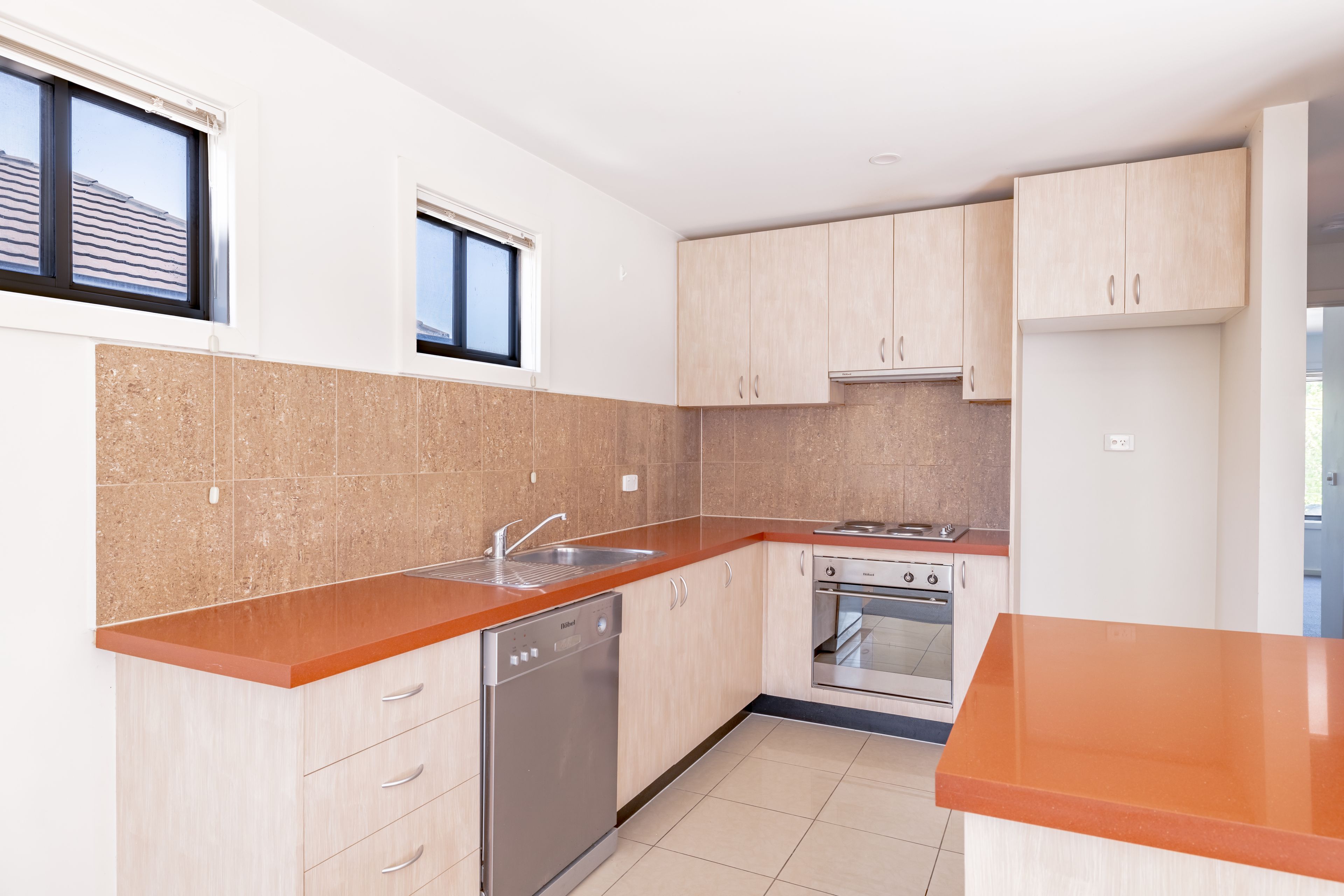 25/1554-1556 Dandenong Road, Huntingdale, VIC 3166