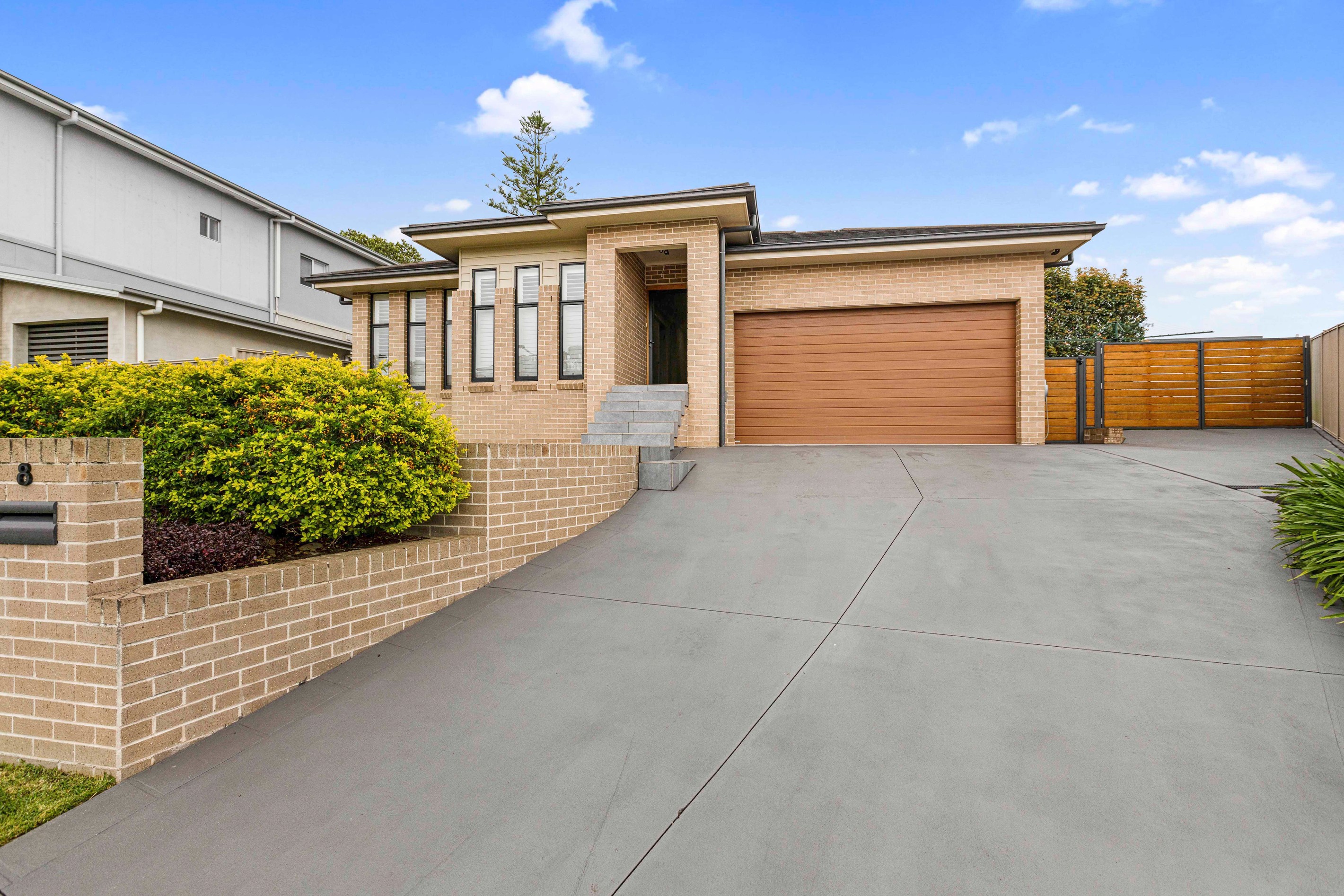 8 Ethan Close, Luddenham, NSW 2745