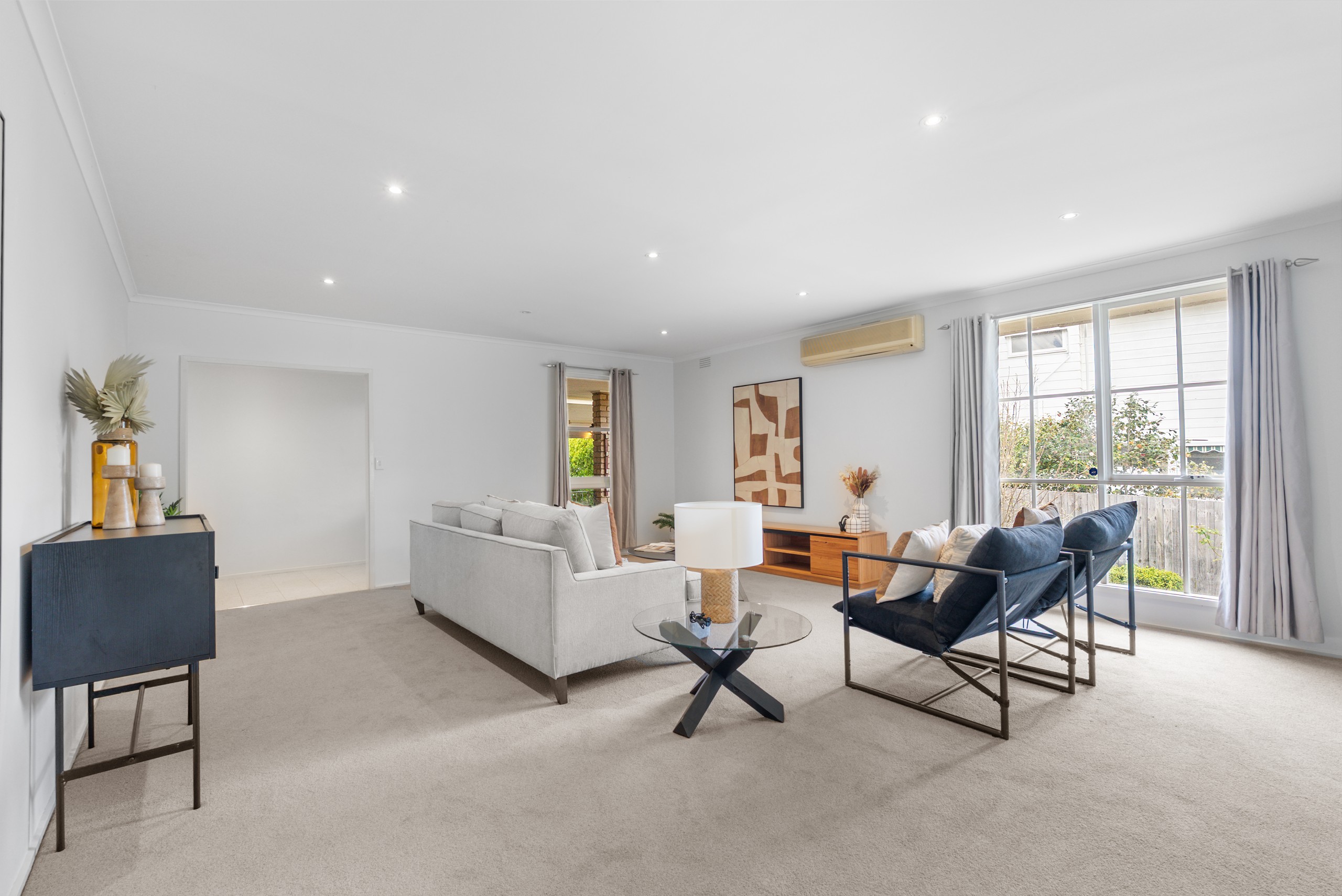 27 Threadbow Crescent, Wheelers Hill, VIC 3150