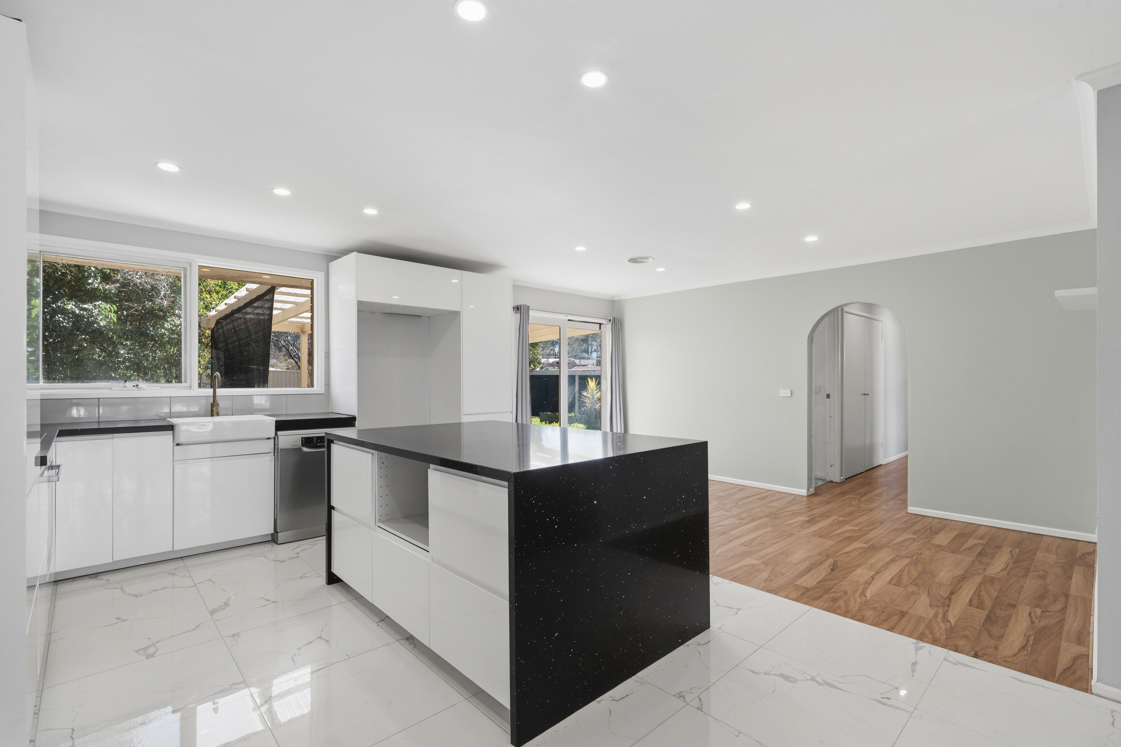 35 Massey Street — photo 5 of 13