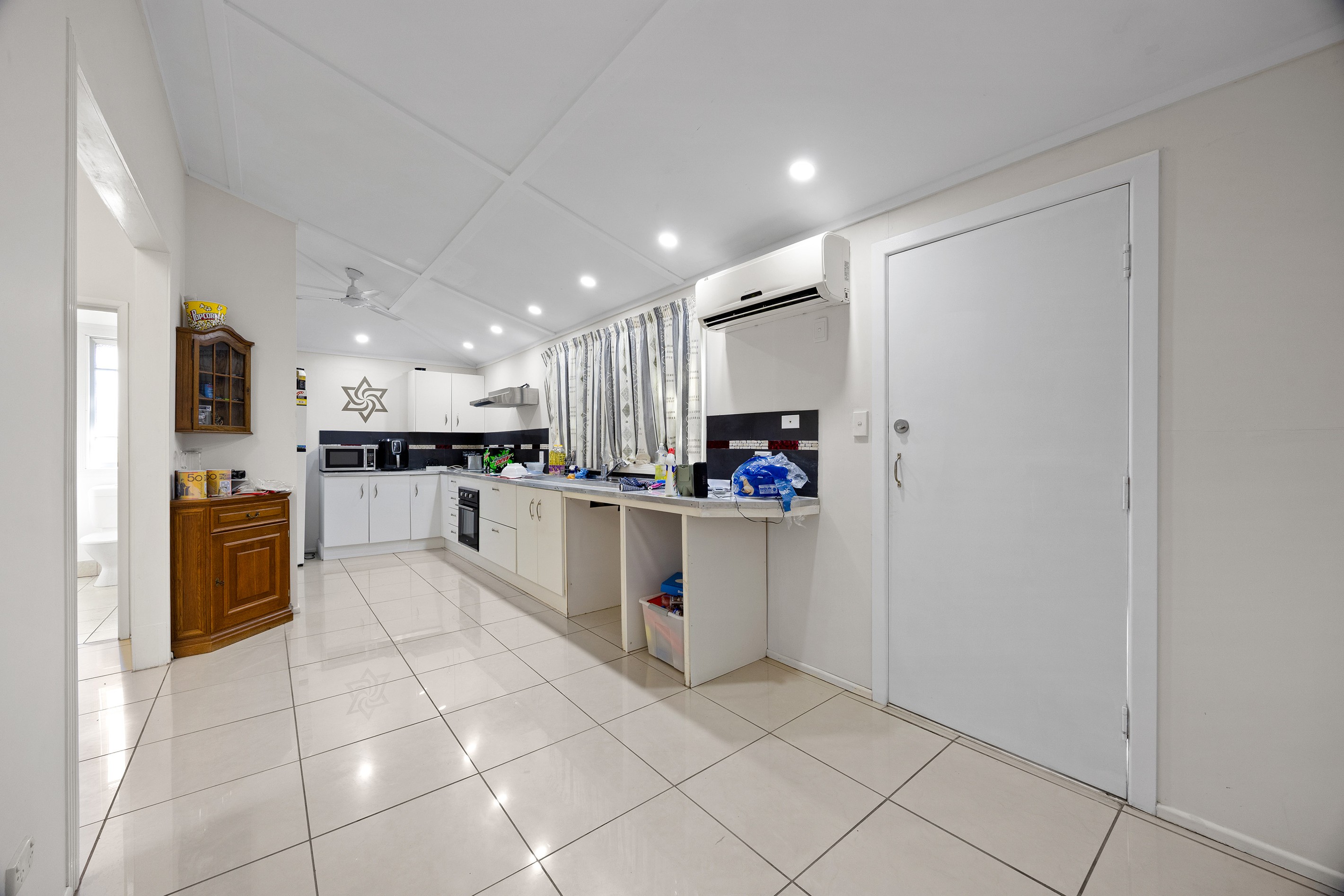 2/13 Rollo Street, Gladstone Central, QLD 4680