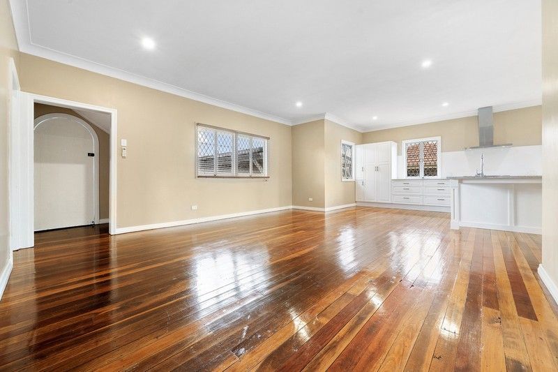 687 Old Cleveland Road, Camp Hill, QLD 4152