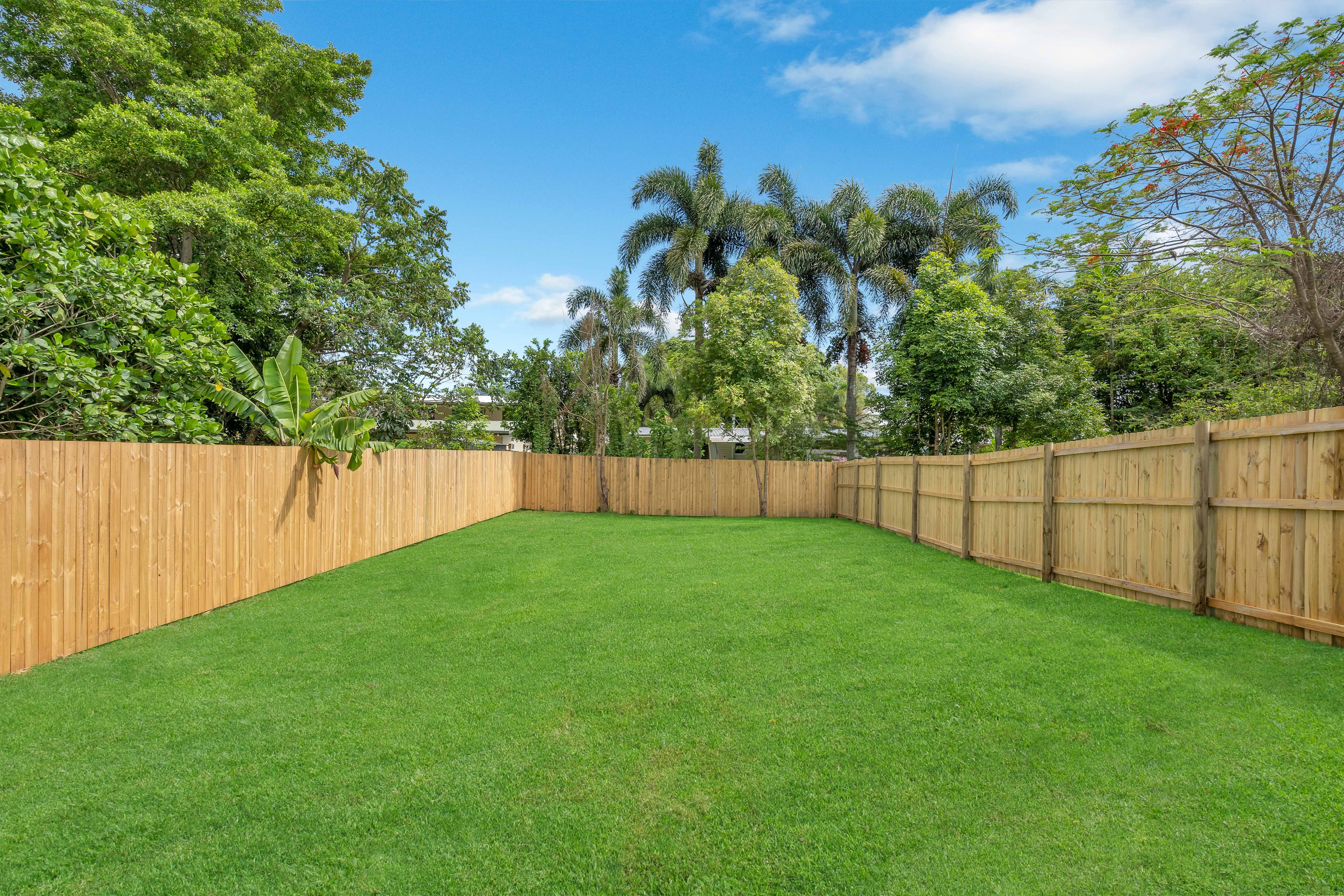20 Macilwraith Street, Manoora, QLD 4870