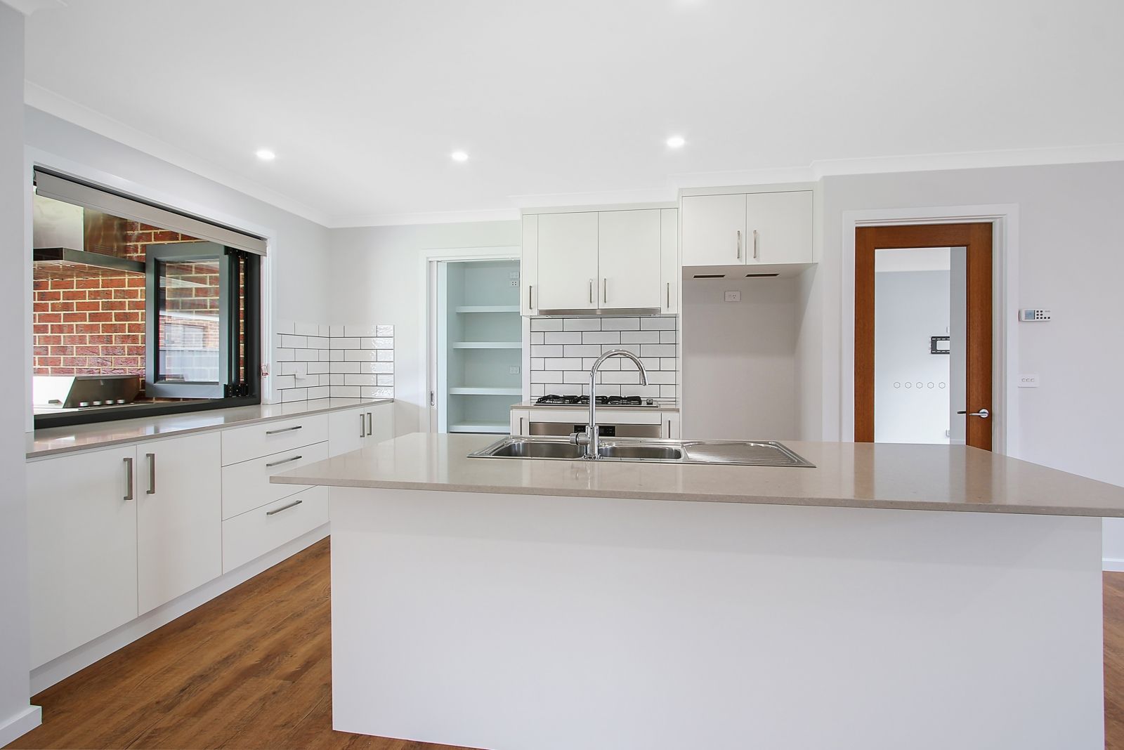 175 Newport Crescent, THURGOONA, NSW 2640