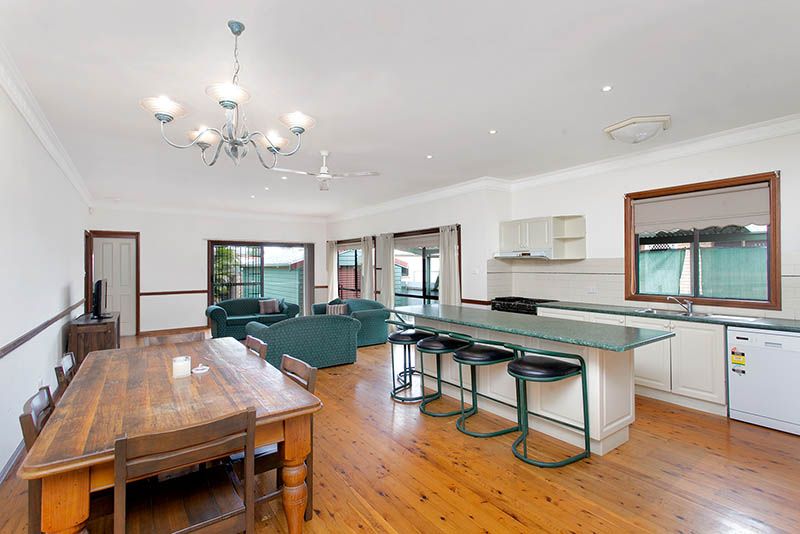 124 Osborne Parade, Warilla, NSW 2528