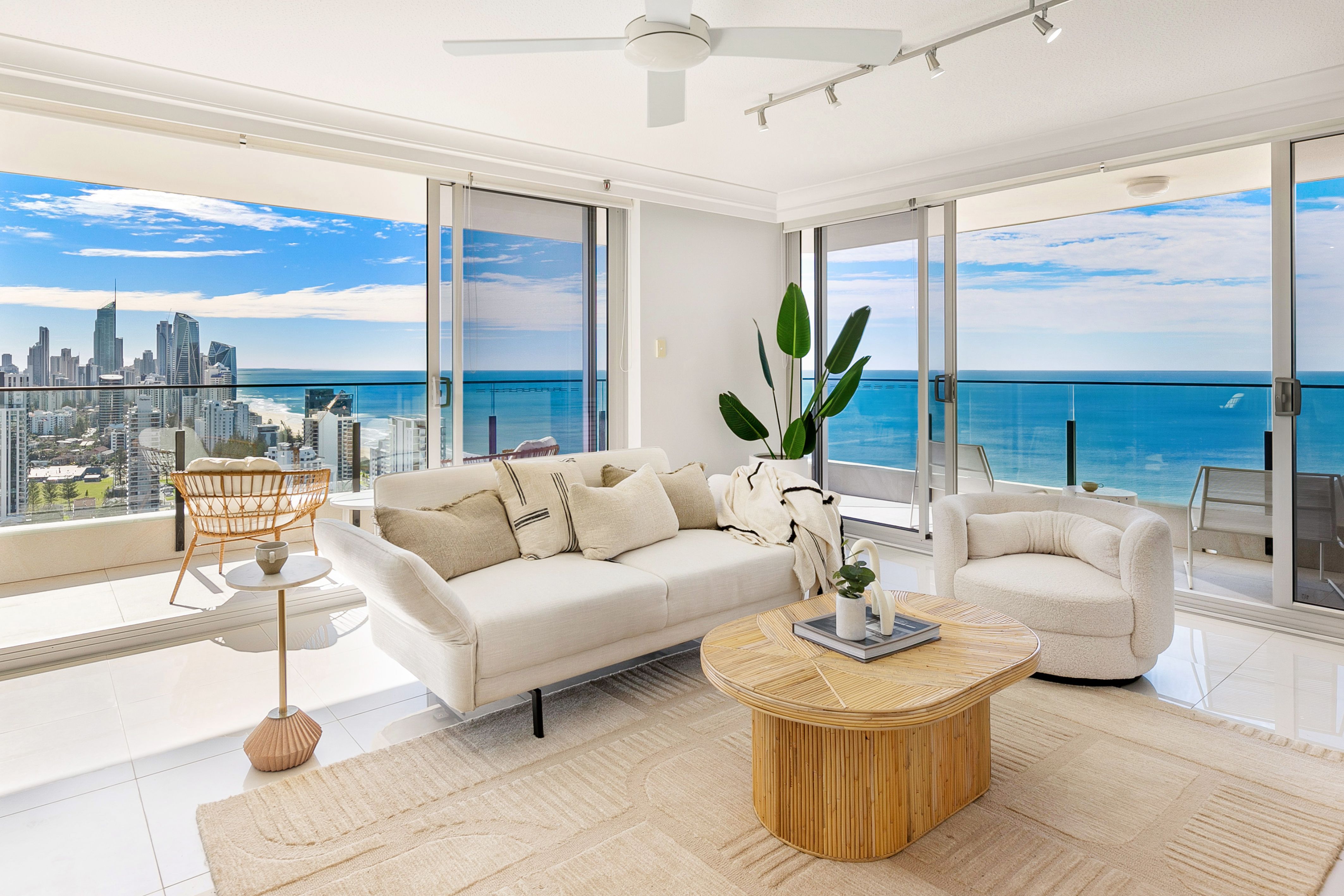 32H/1 Albert Avenue, Broadbeach, QLD 4218