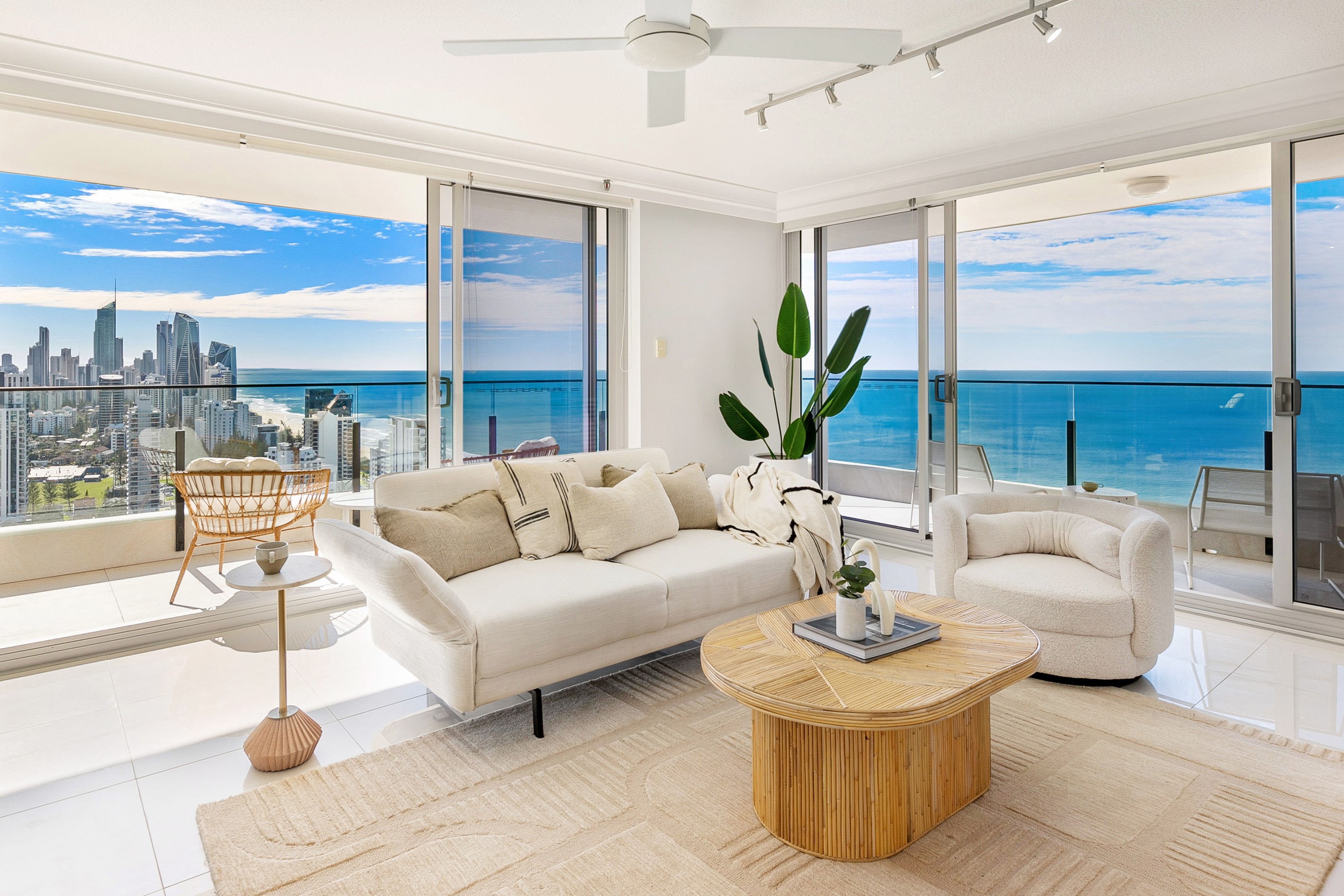 32H/1 Albert Avenue, Broadbeach, QLD 4218