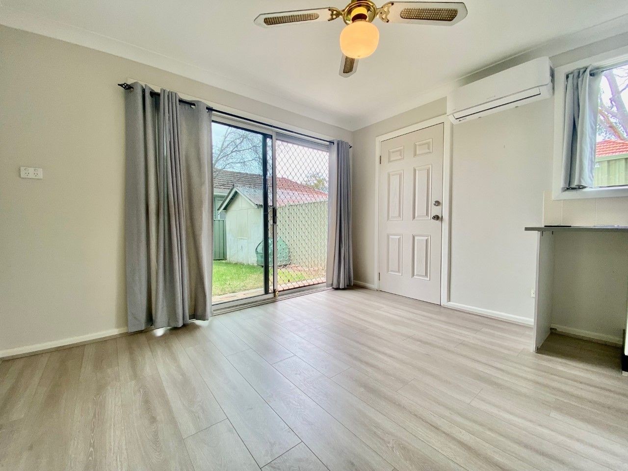 1/263 Taren Point Road, Caringbah, NSW 2229