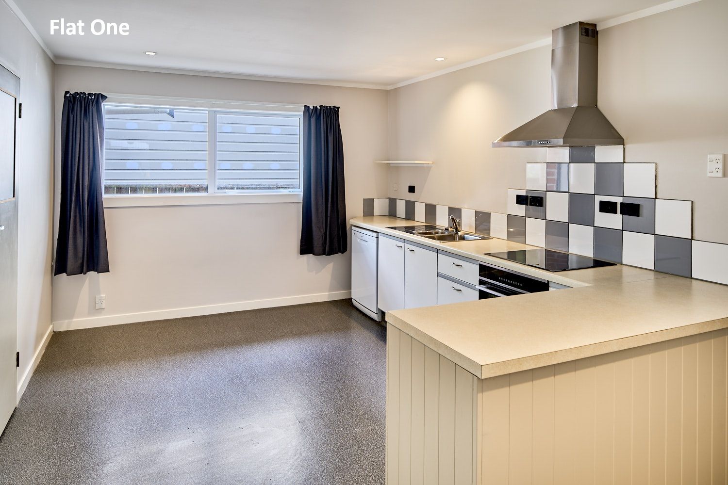 18A Lonsdale Crescent, Rongotai, Wellington City