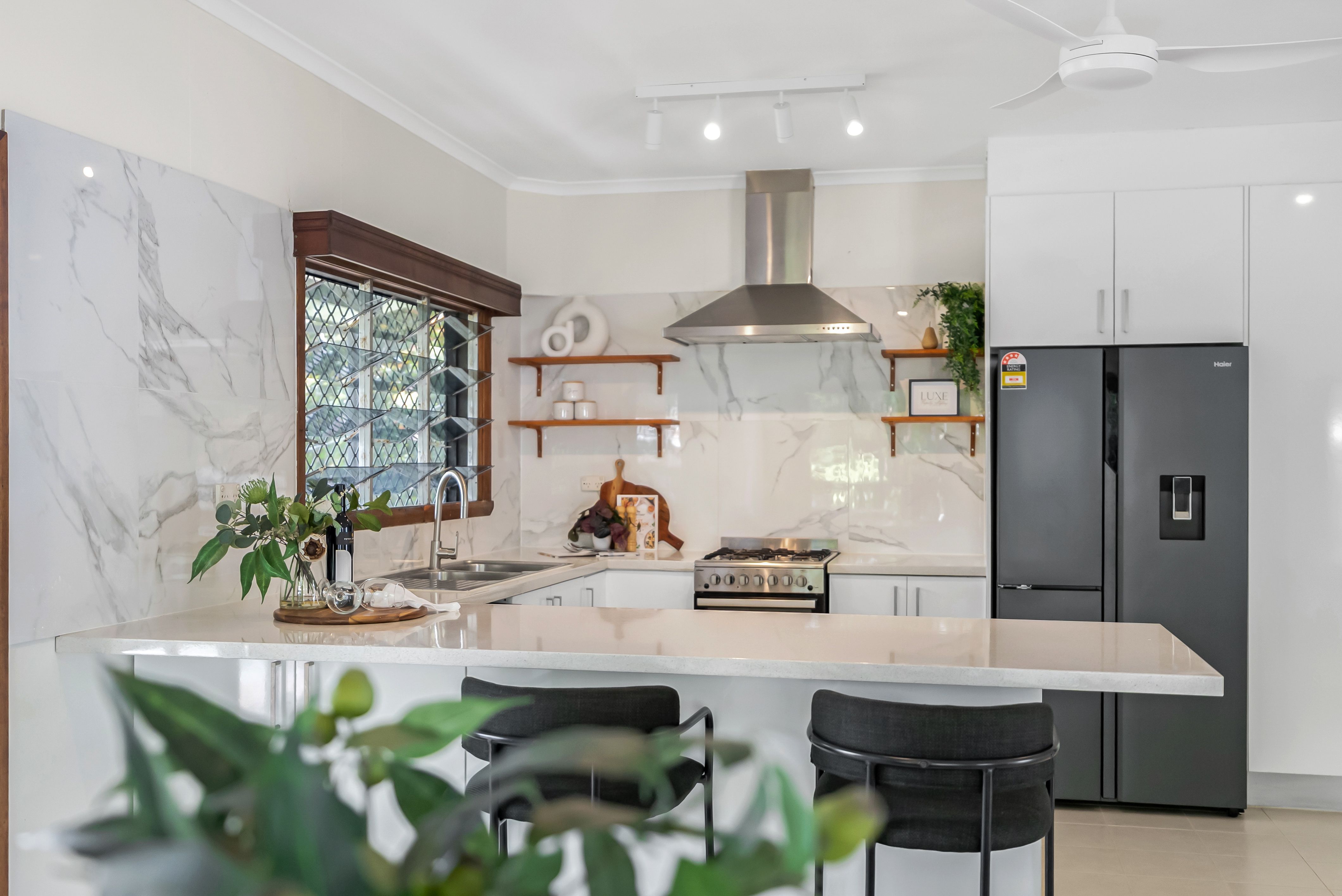 19 Meeroo Street — photo 9 of 17