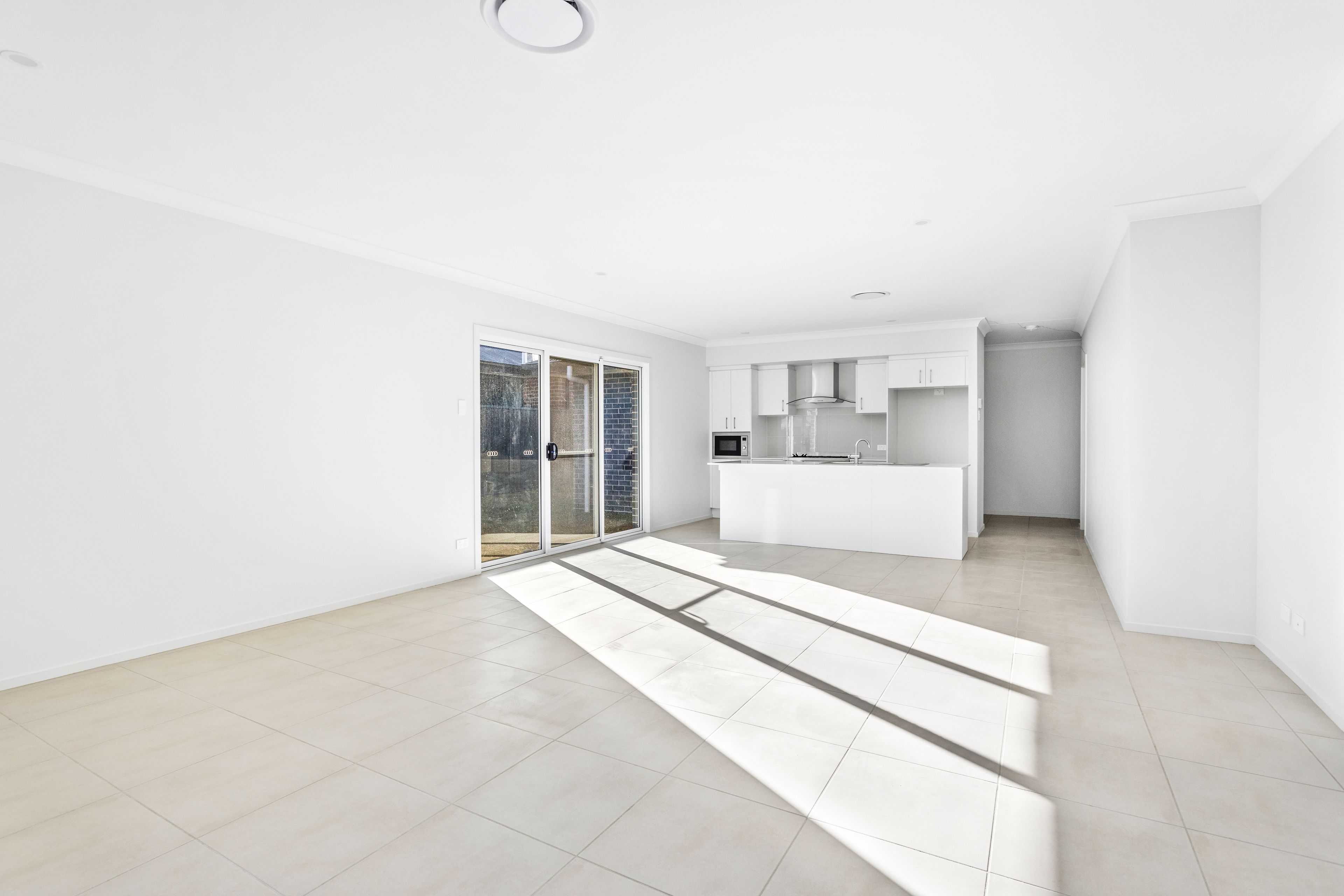 20 Farmgate Crescent, Calderwood, NSW 2527