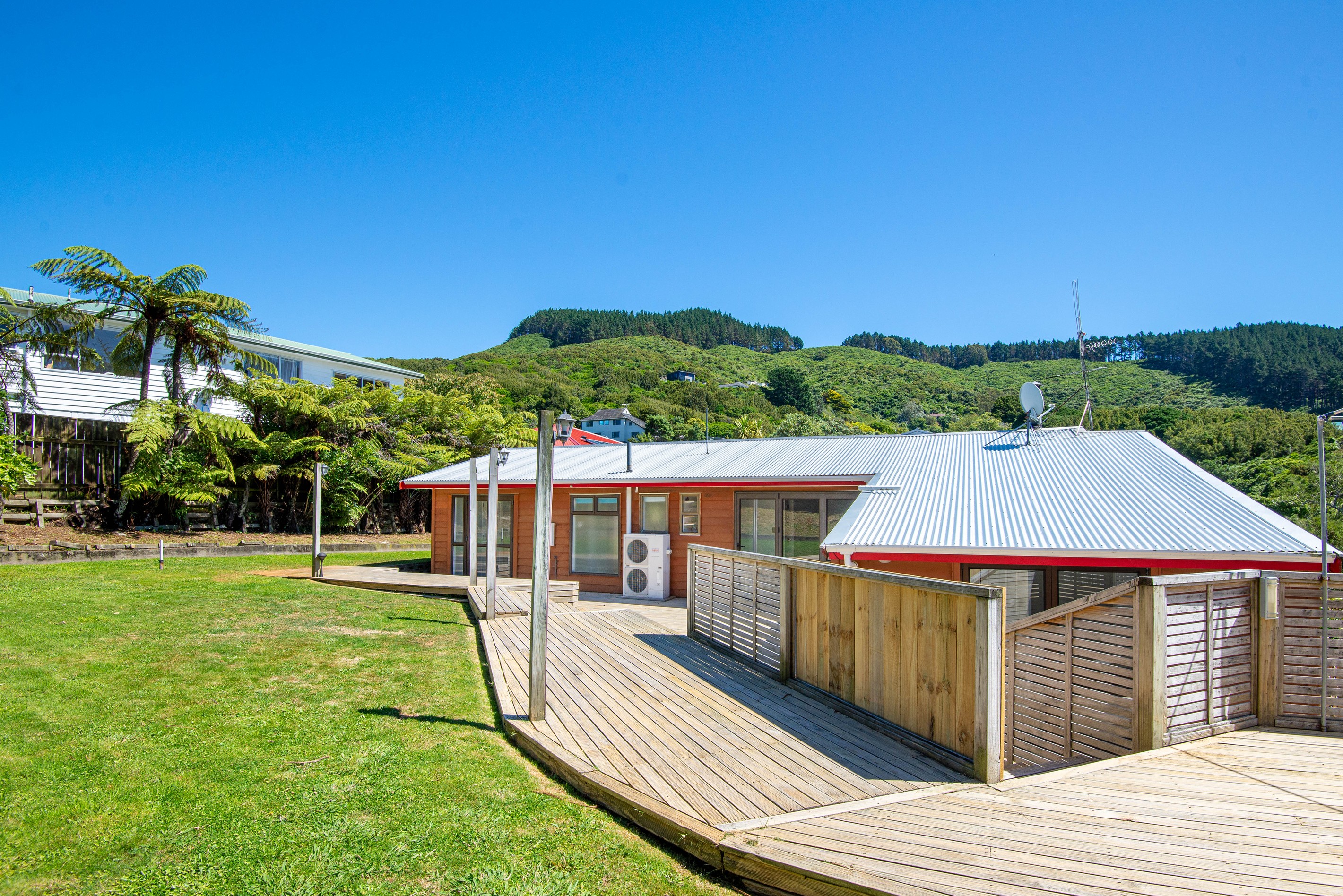 3 Peterhouse Street, Tawa, Wellington City