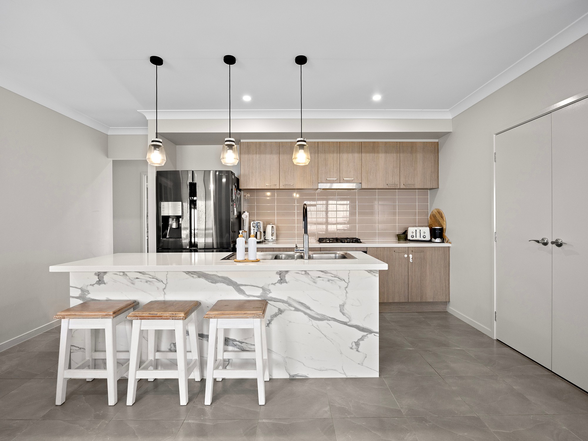 6 Tomaree Road, South Ripley, QLD 4306