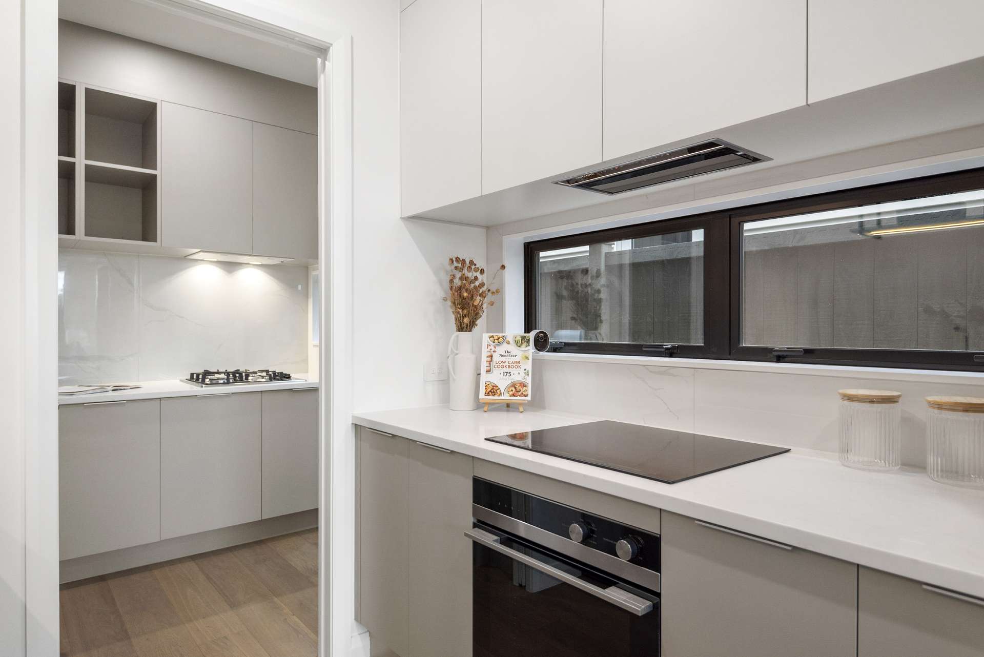 31 Burberry Heights photo 28
