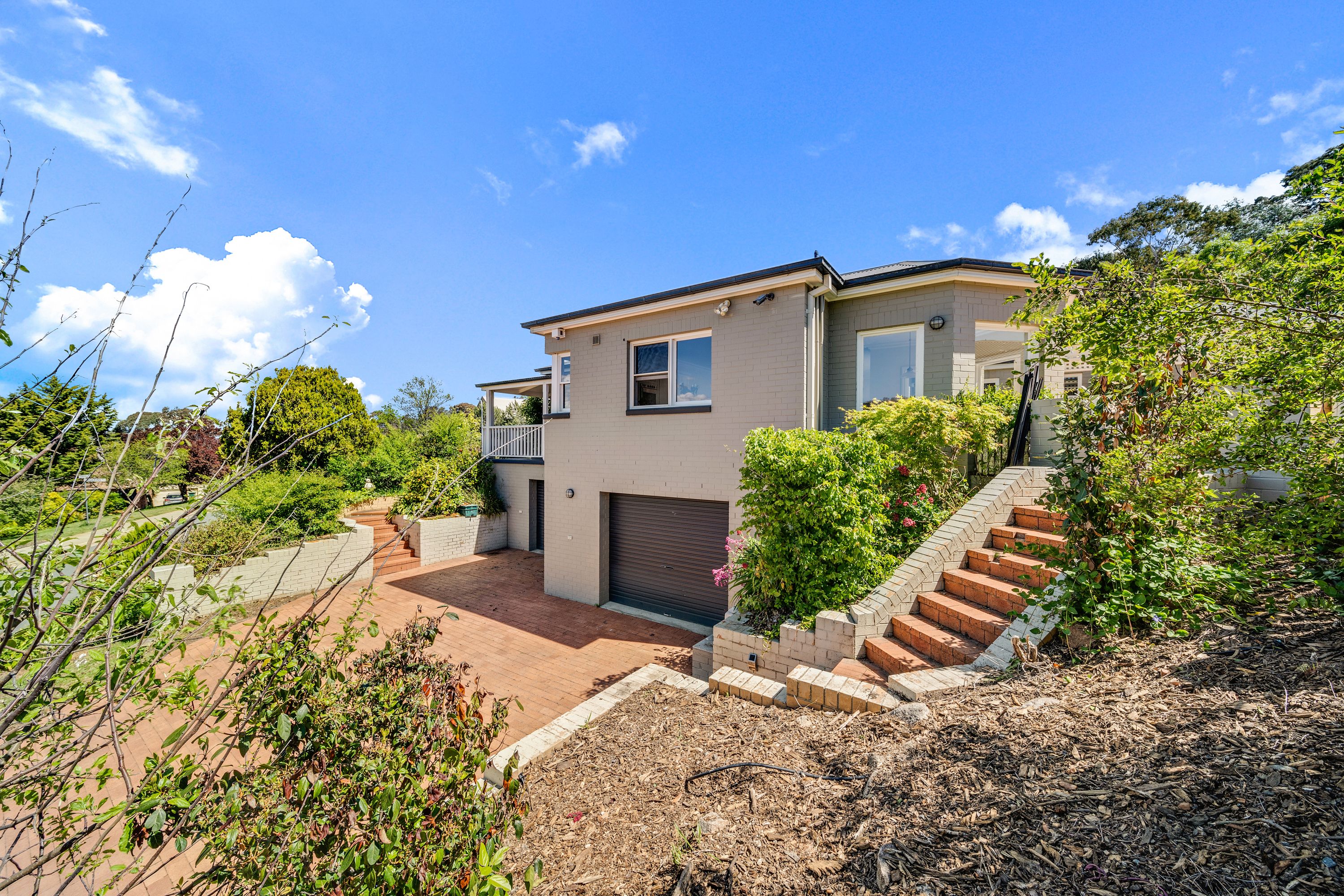 2 Luckins Place, Fadden, ACT 2904