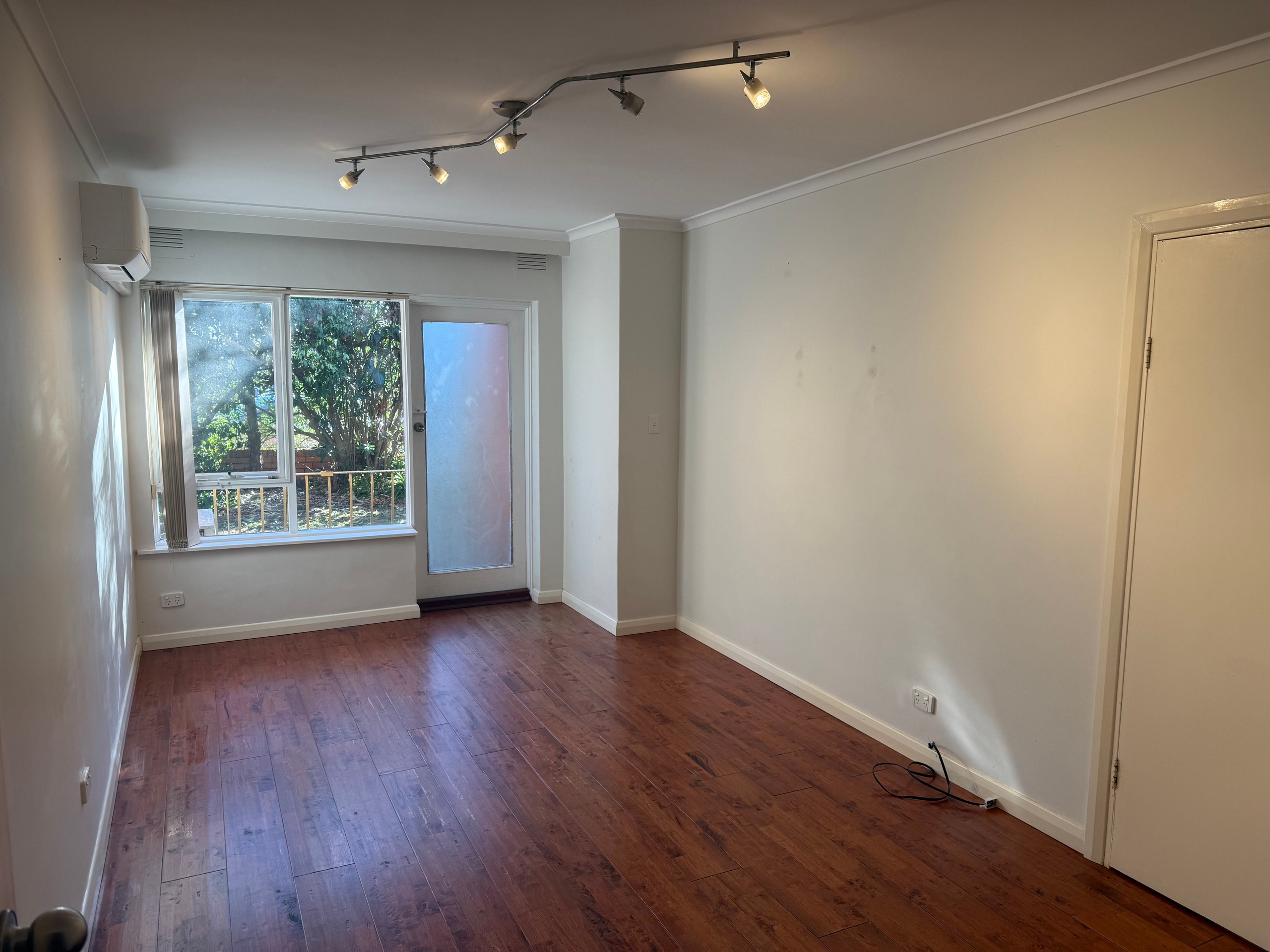 2/2B Thomson Avenue, Murrumbeena, VIC 3163