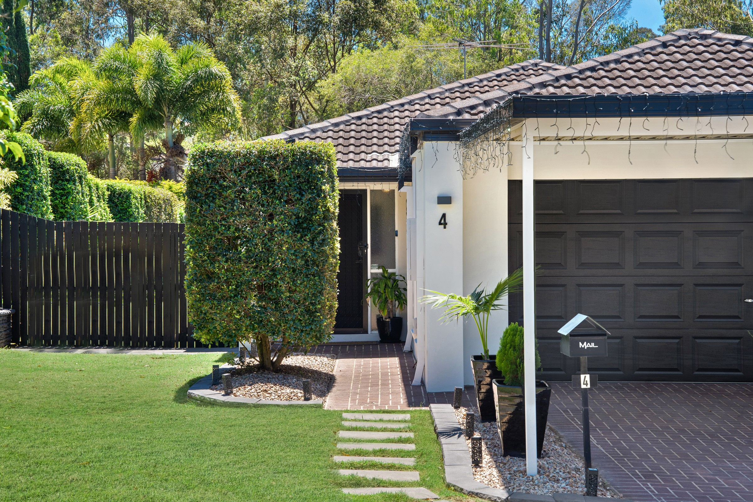 4 Emerald Close, Griffin, QLD 4503