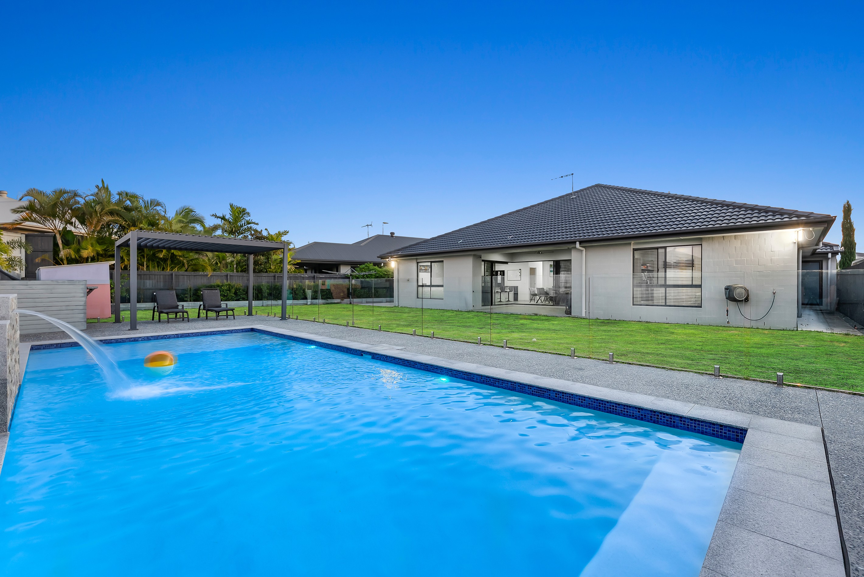 8 Lindeman Street, Burpengary East, QLD 4505