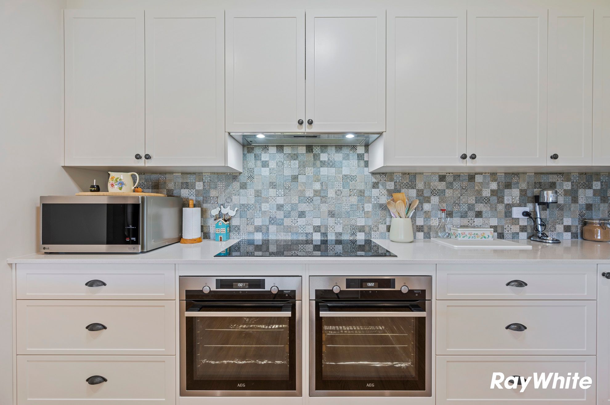 15 Redtree Place — photo 7 of 30